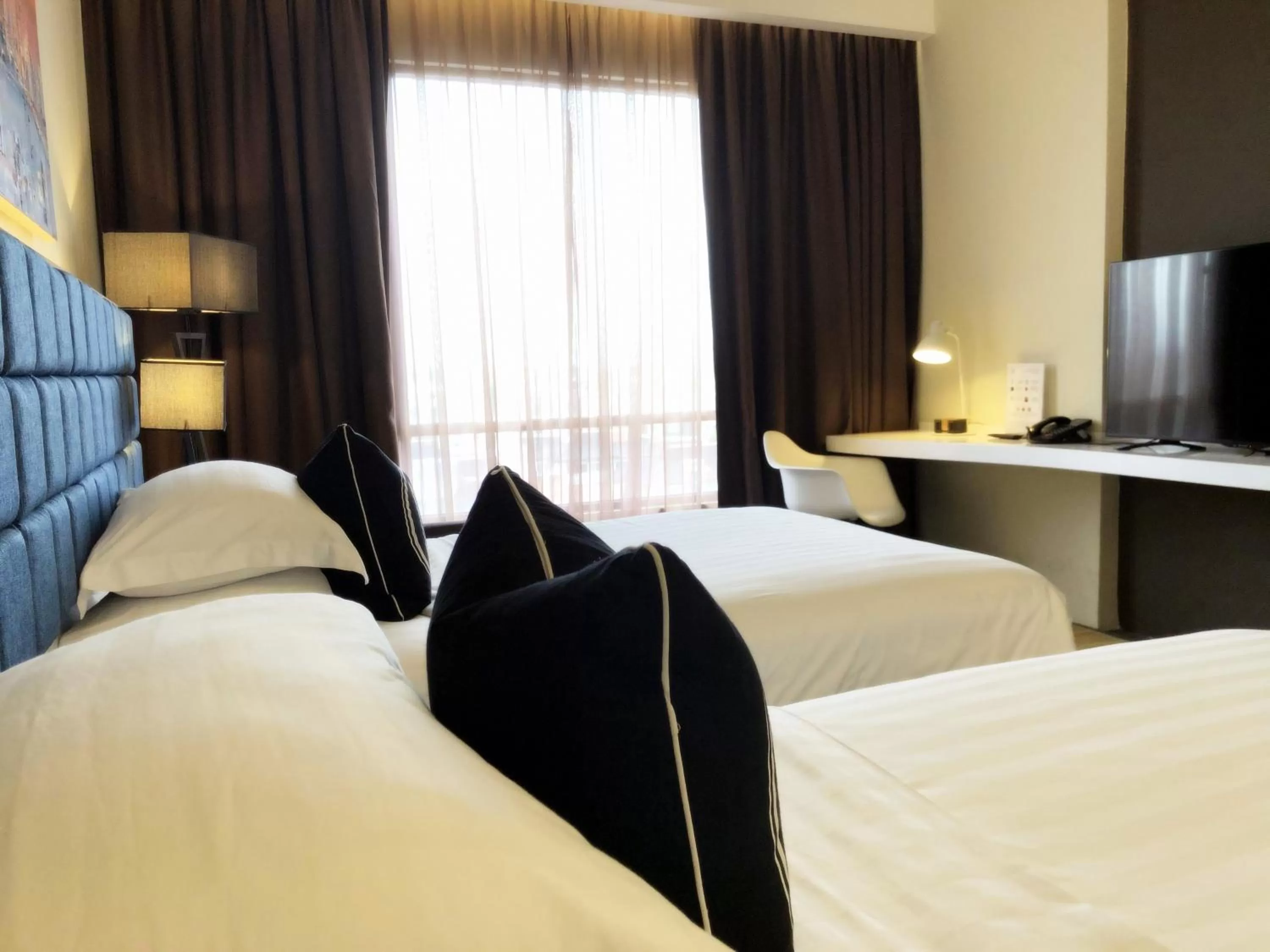 Photo of the whole room, Bed in M Roof Hotel & Residences