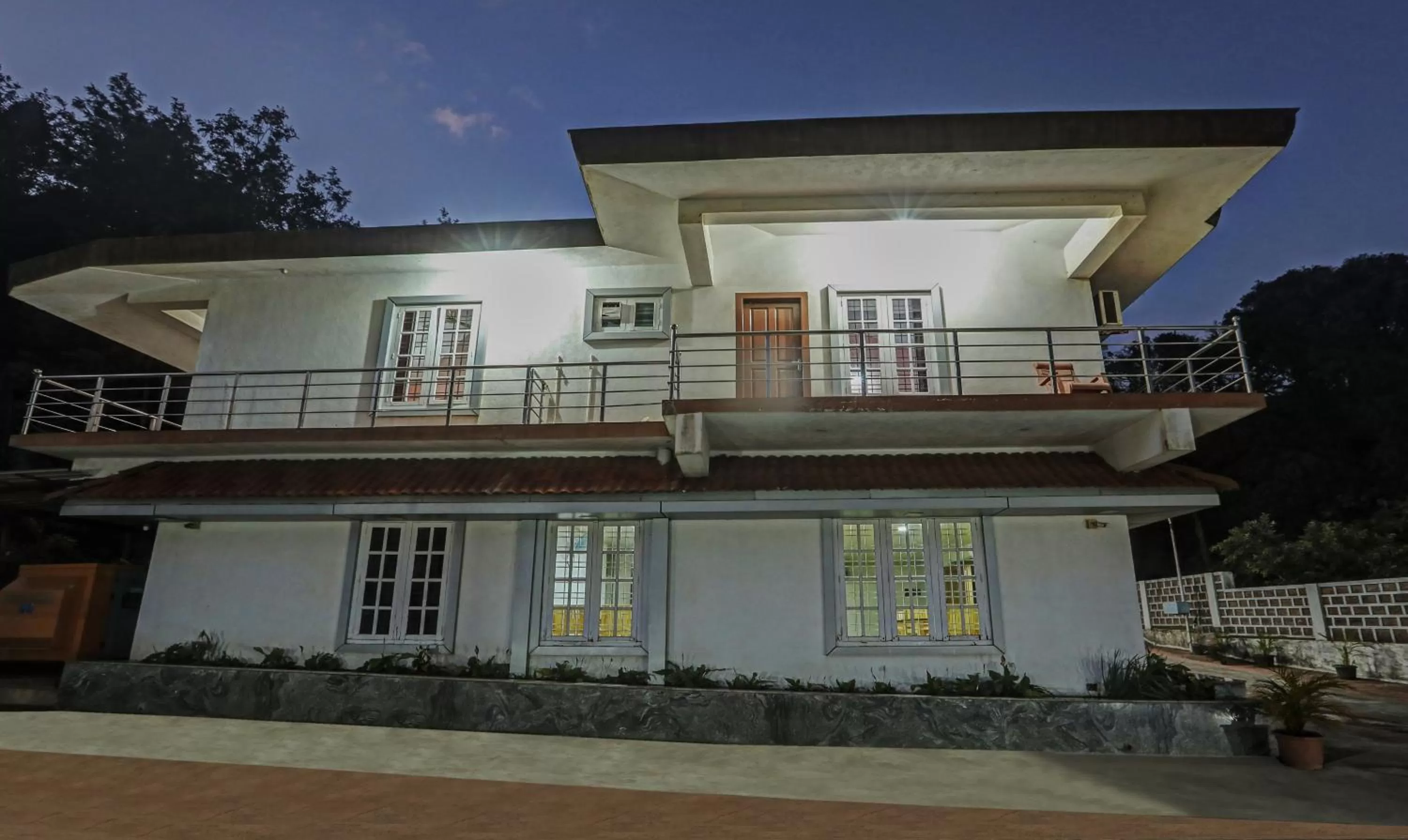 Property Building in Treebo Trend Yajna Comforts