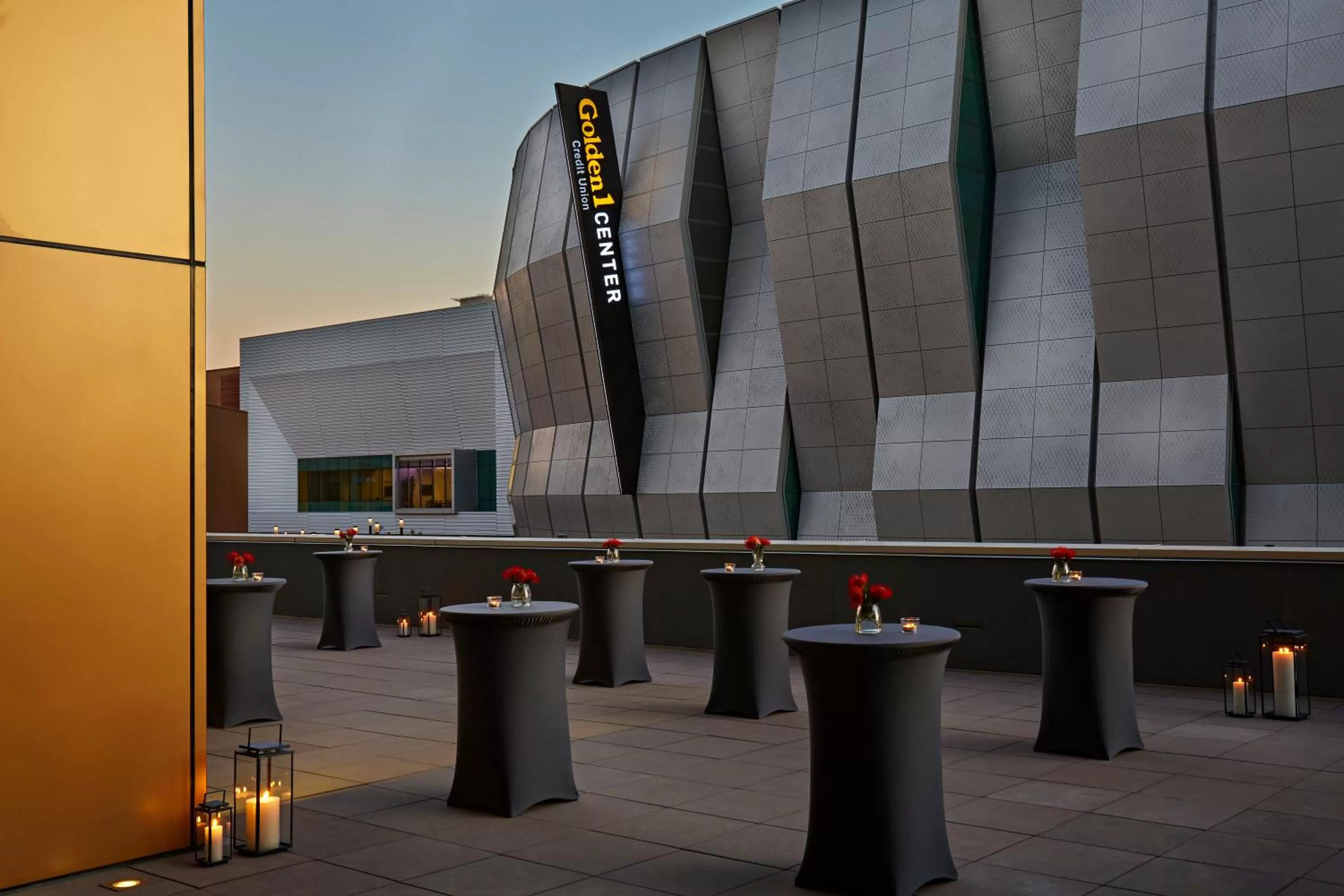 Meeting/conference room in Kimpton Sawyer Hotel by IHG