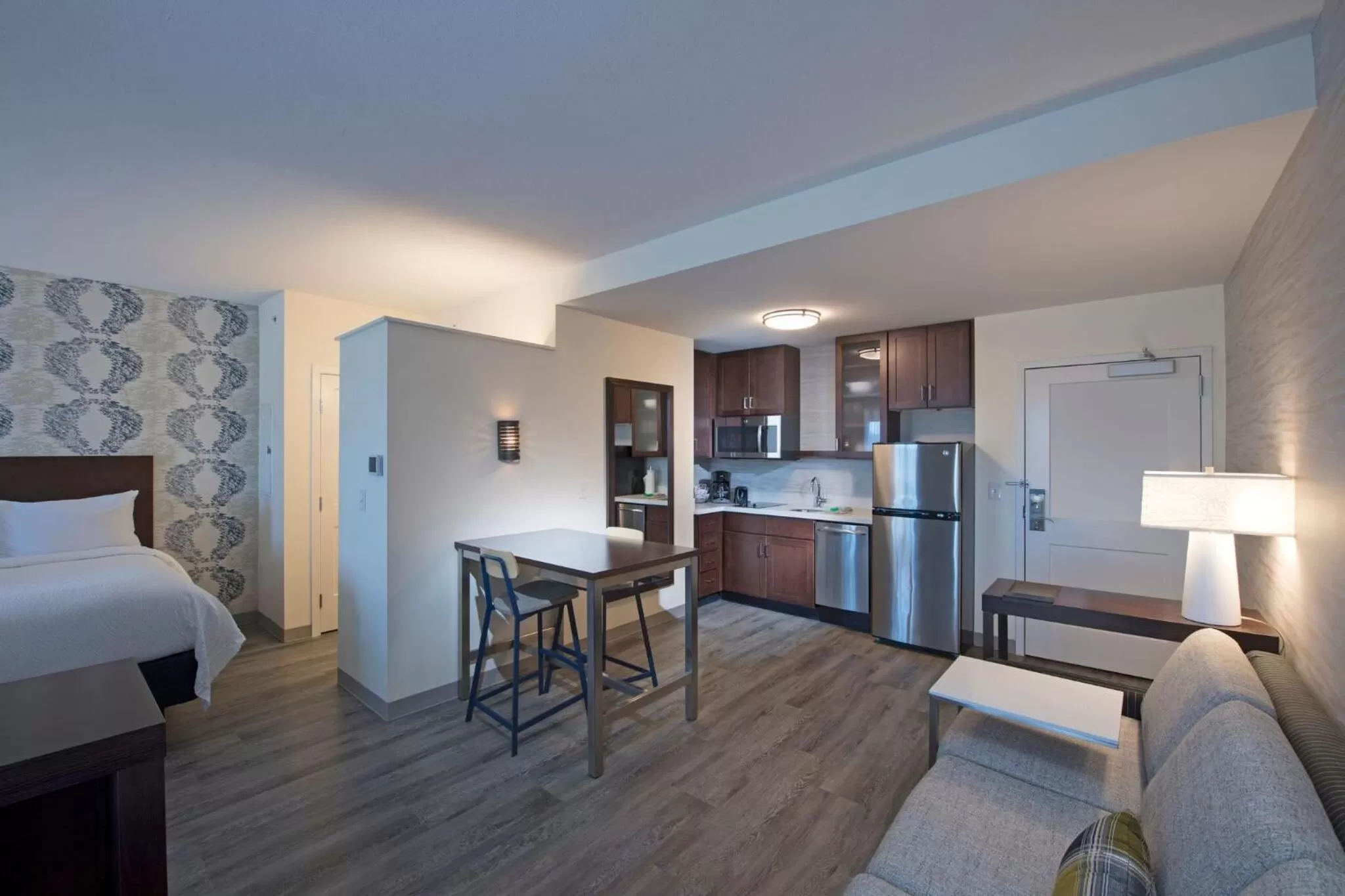 Living room, Bed in Residence Inn Atlanta Perimeter Center Dunwoody