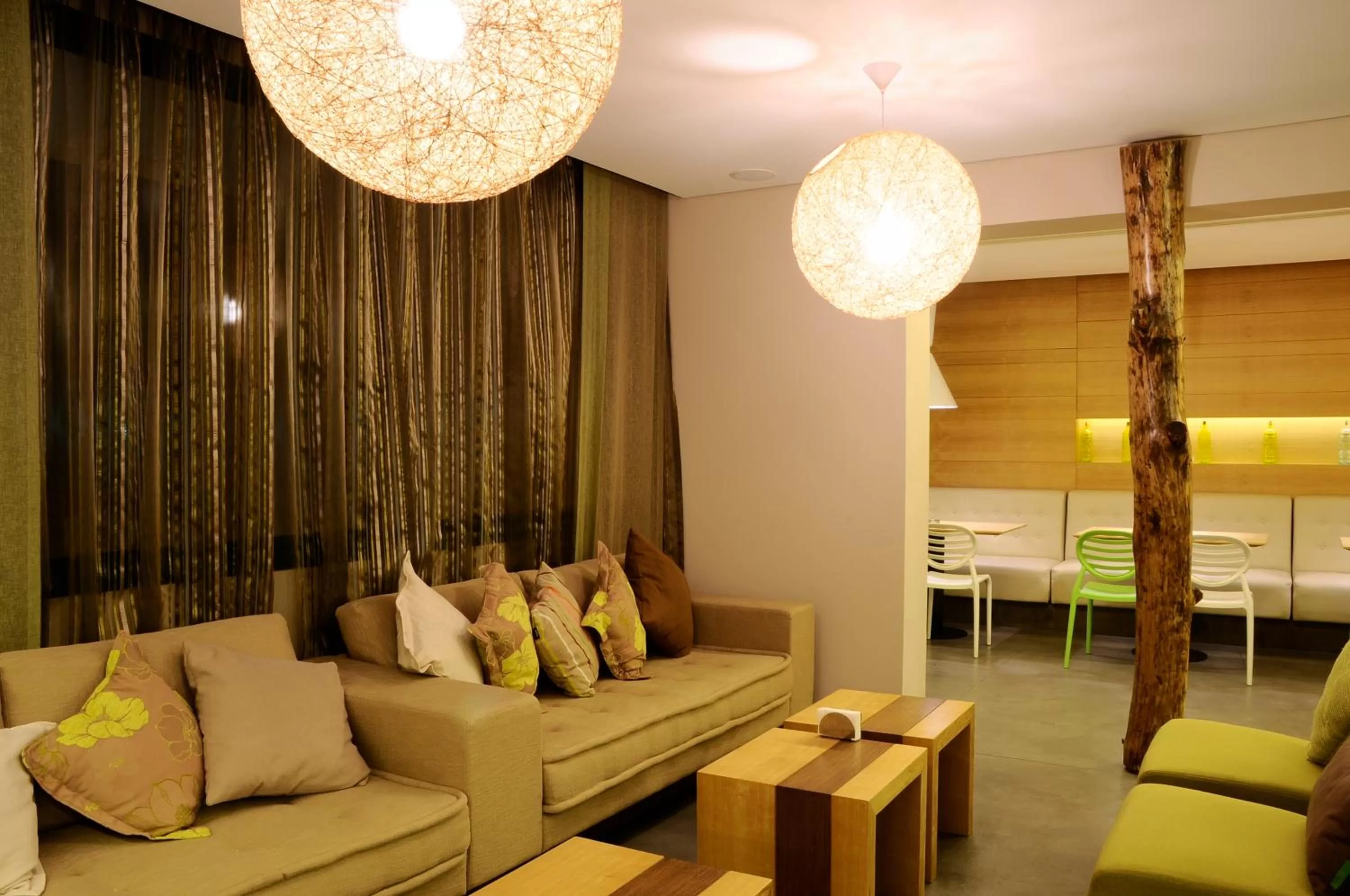 Living room, Seating Area in Country Lodge Hotel & Resort Beirut