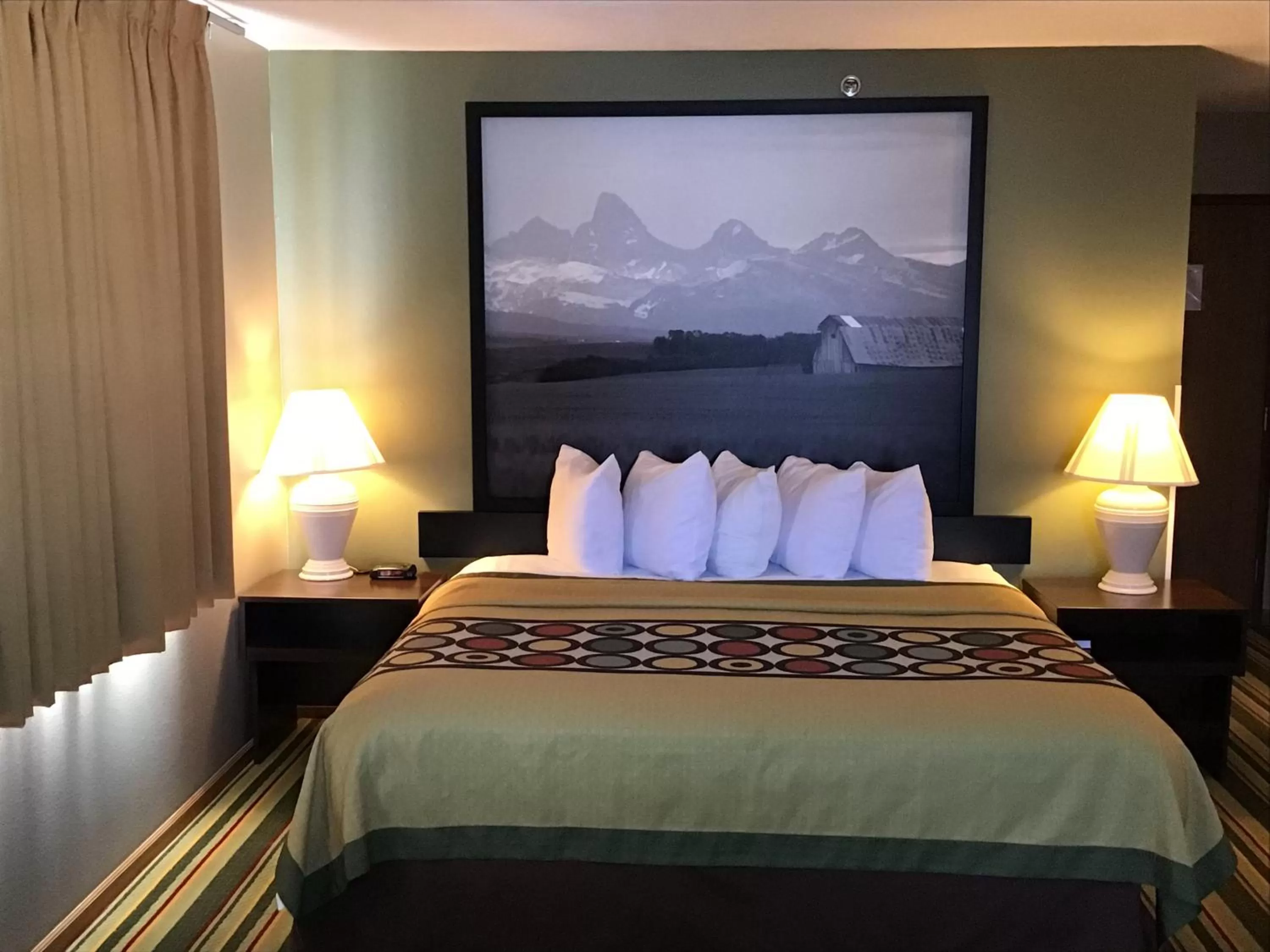 Bed in Super 8 by Wyndham Driggs