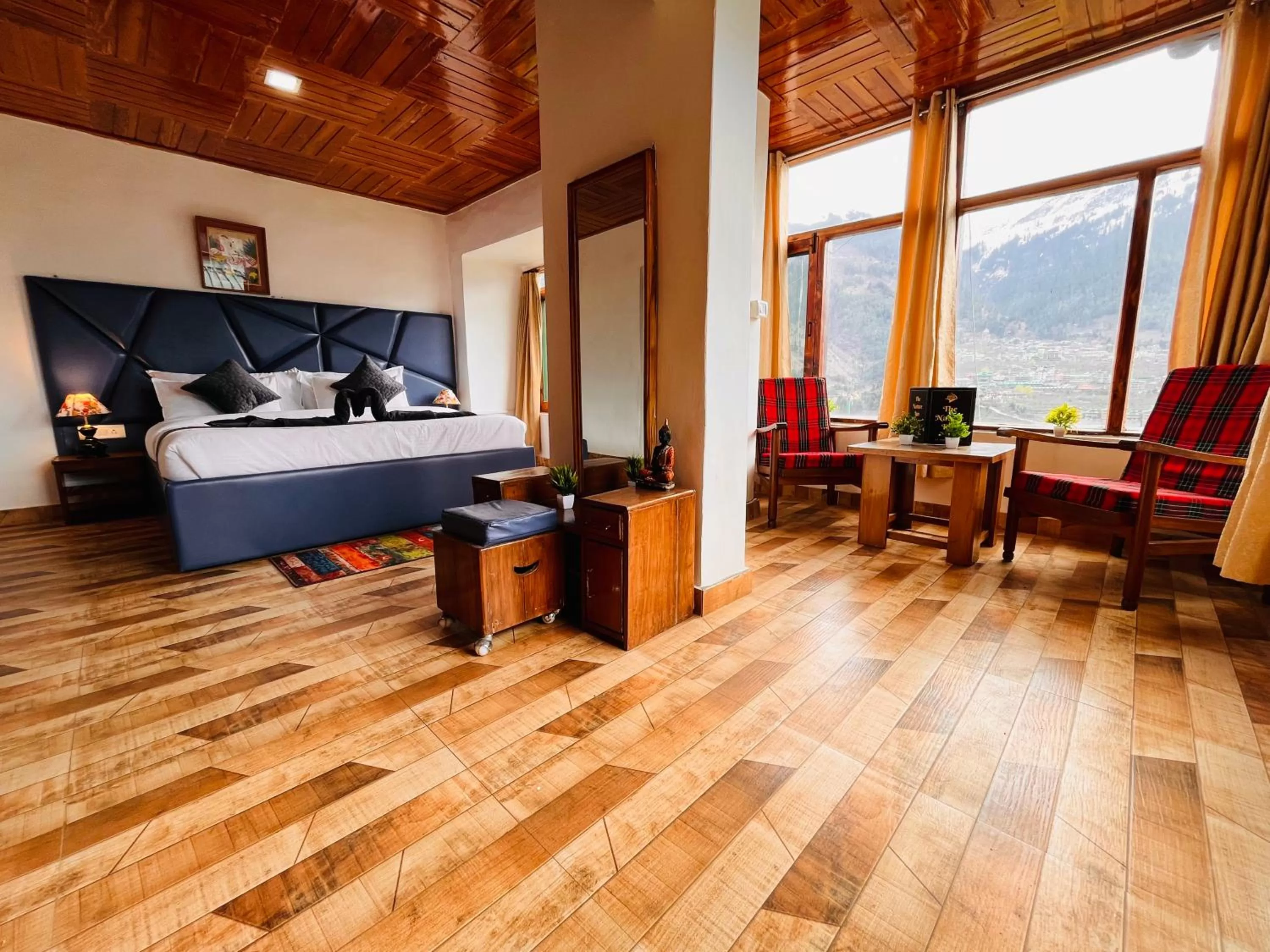 Nomad 2 Bedroom independent Luxury Cottages