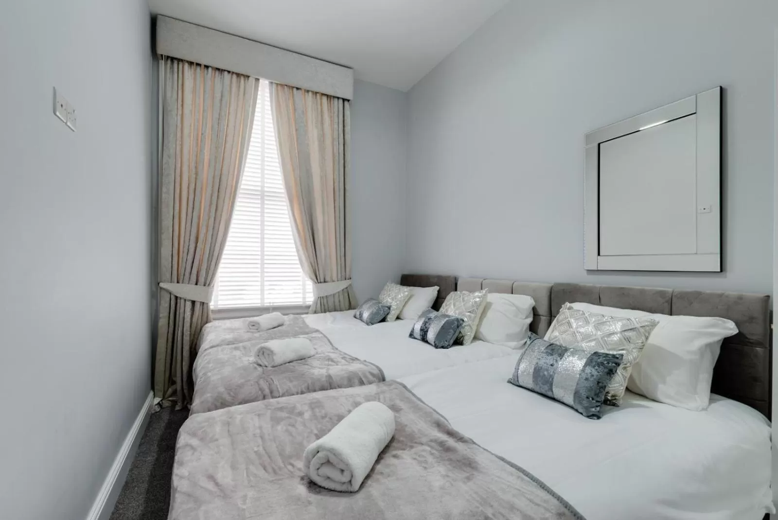 Bed in RST Rodney Street