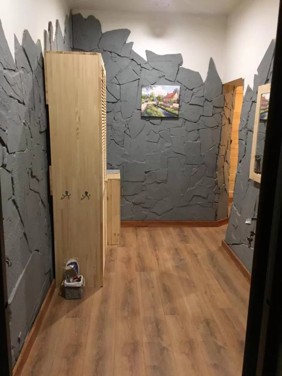 wardrobe in WINE & ROSE BOUTIQUE HOTEL