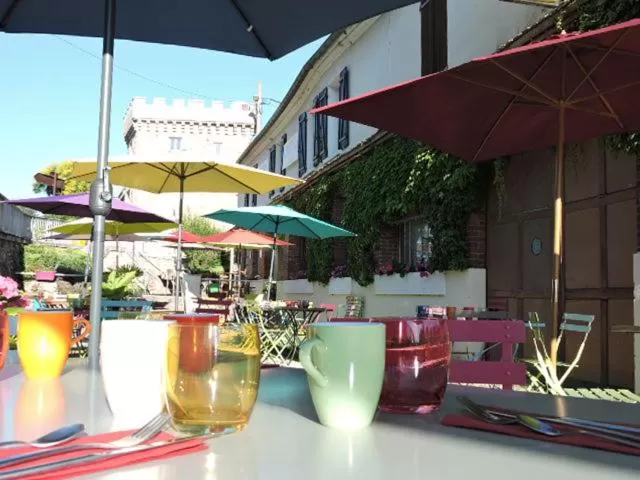 Restaurant/Places to Eat in L auberge du lion d or