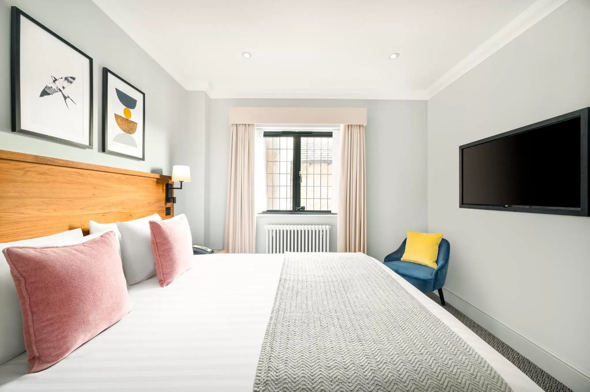 Photo of the whole room, Bed in voco Lythe Hill Hotel & Spa by IHG