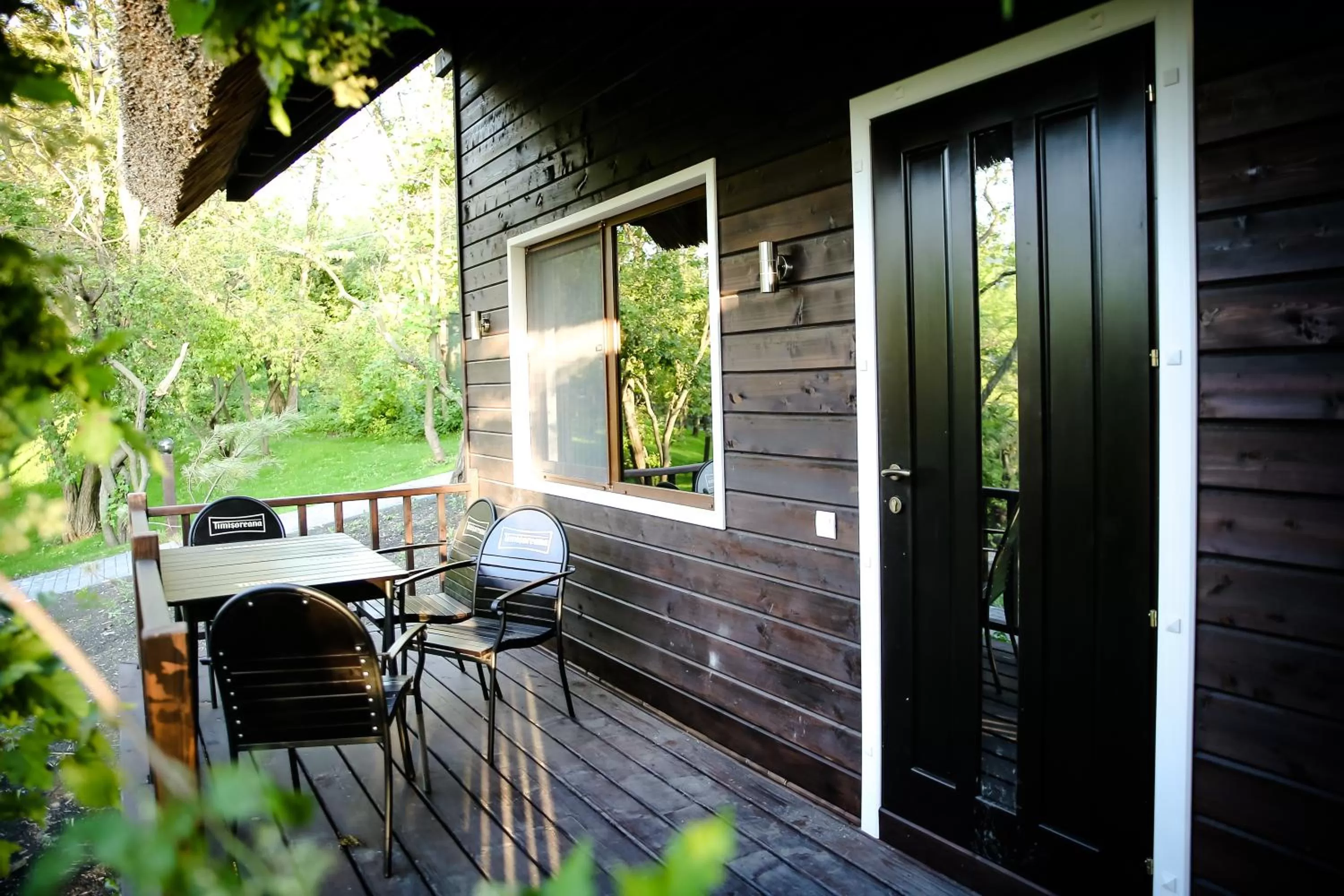 Tree House Relax Park