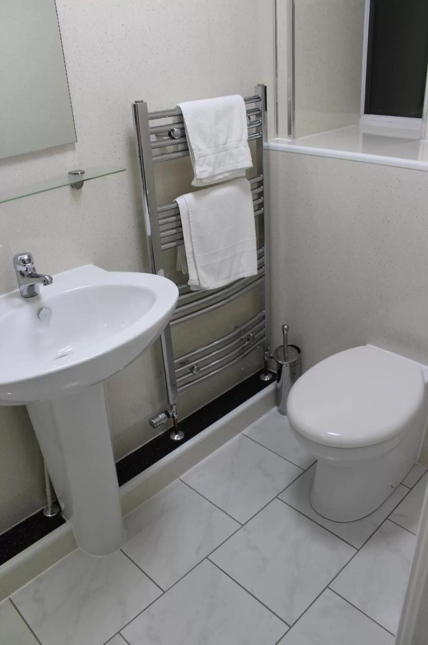 Toilet in The Premier Lodge