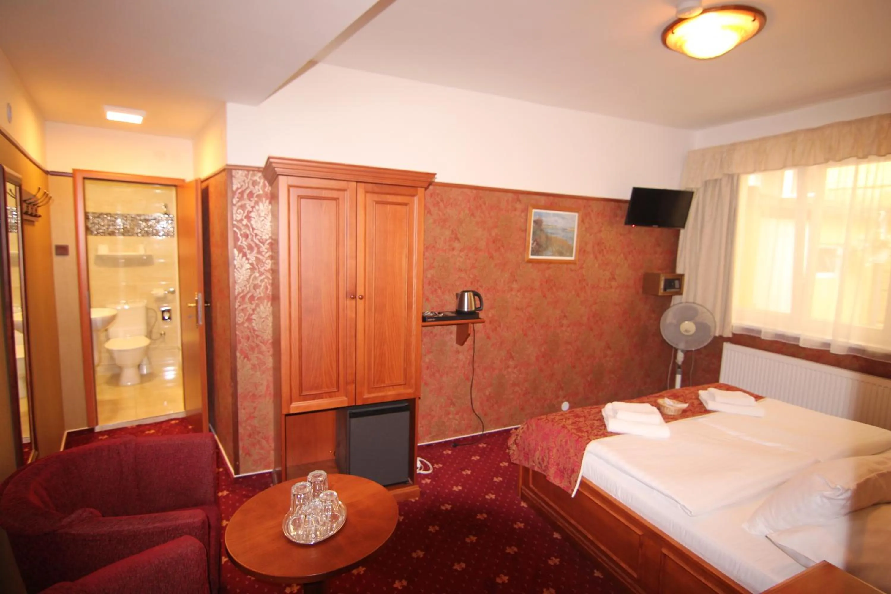 Photo of the whole room, Bed in Old Prague Hotel