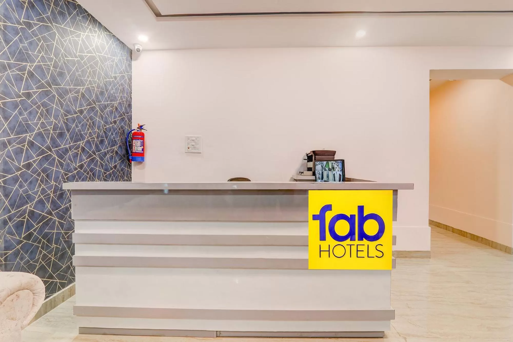 Lobby or reception, Lobby/Reception in FabHotel Silver Stone Inn