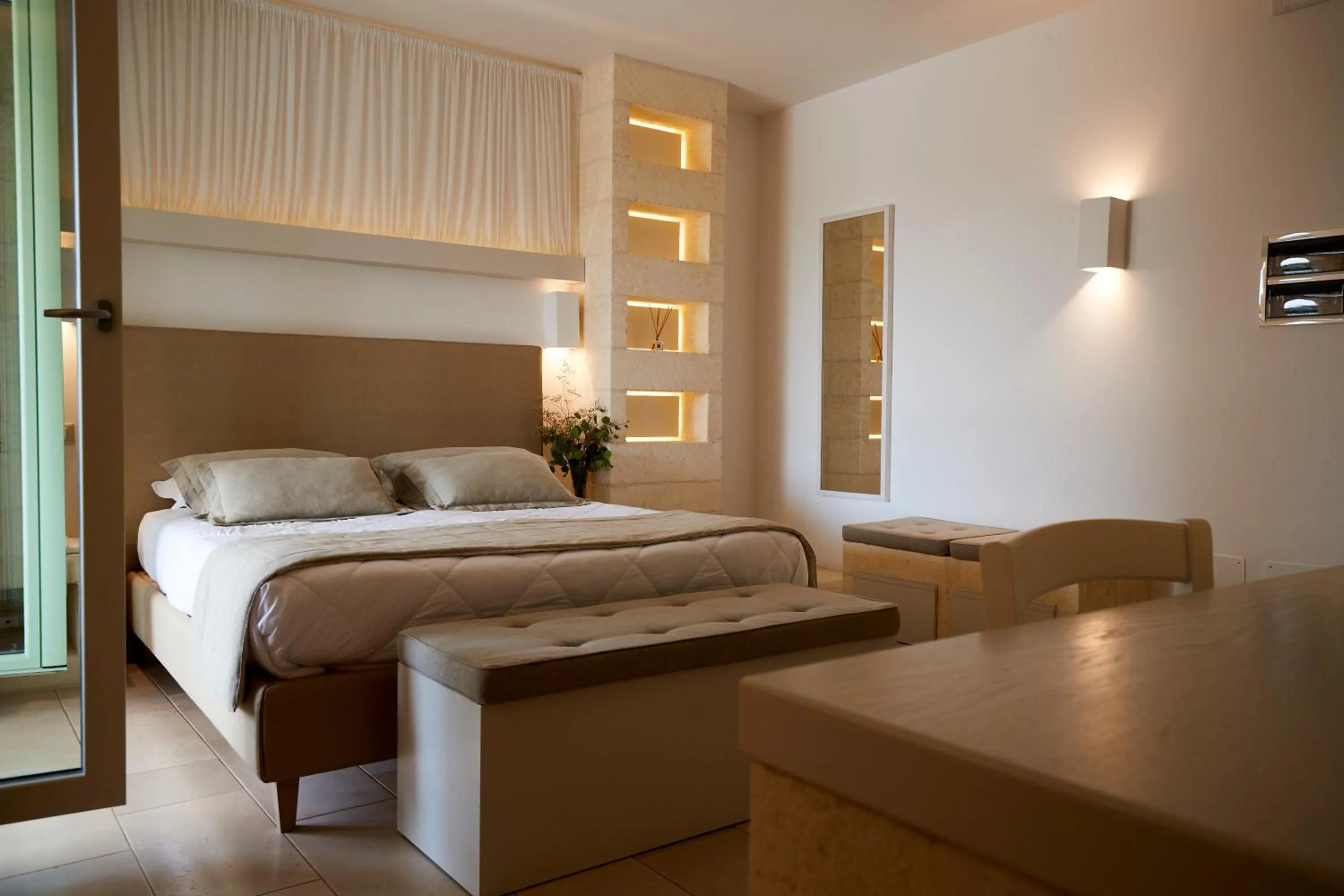 Bedroom, Bed in Montiro' Hotel