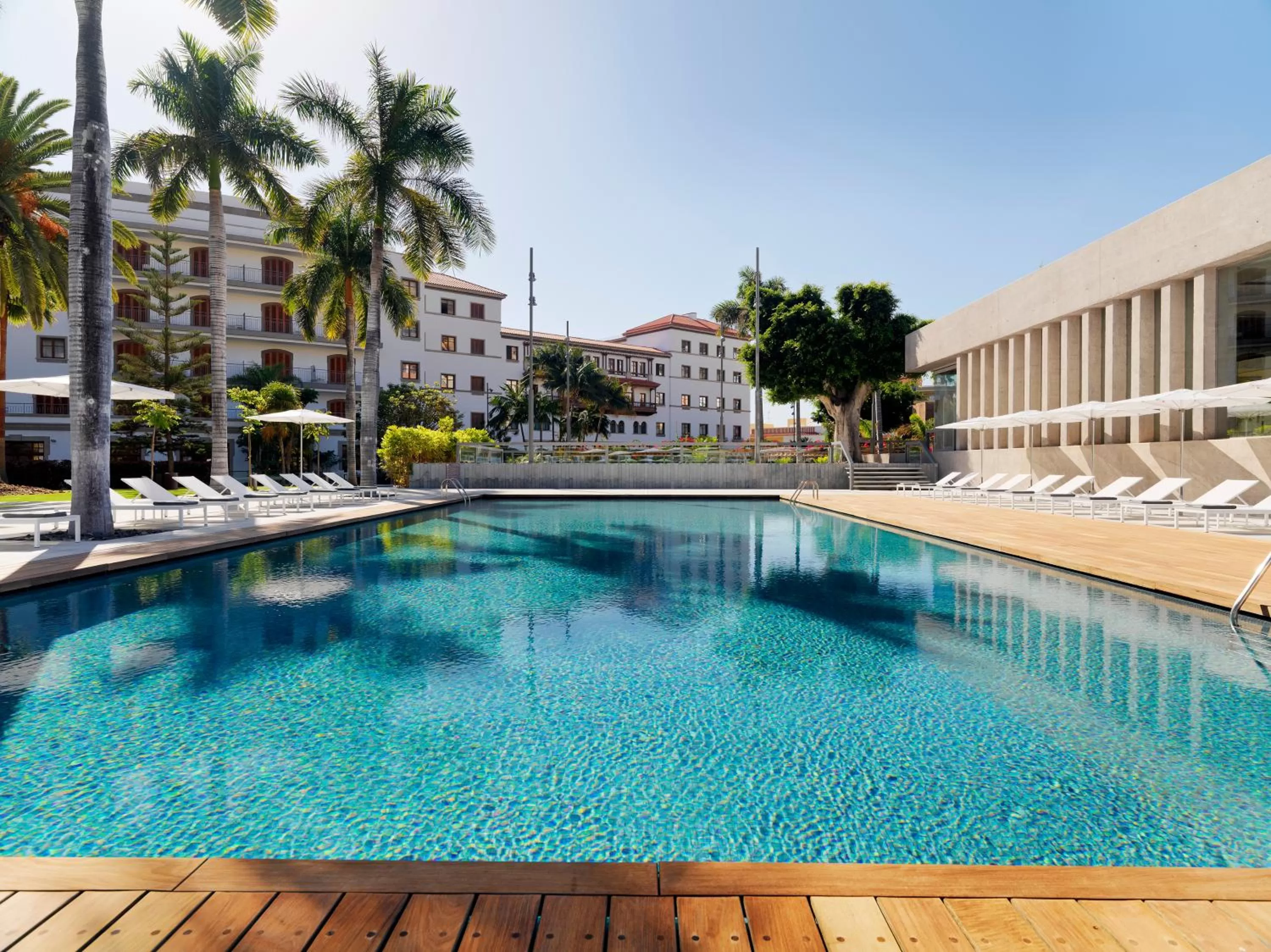 Swimming pool in Iberostar Heritage Grand Mencey