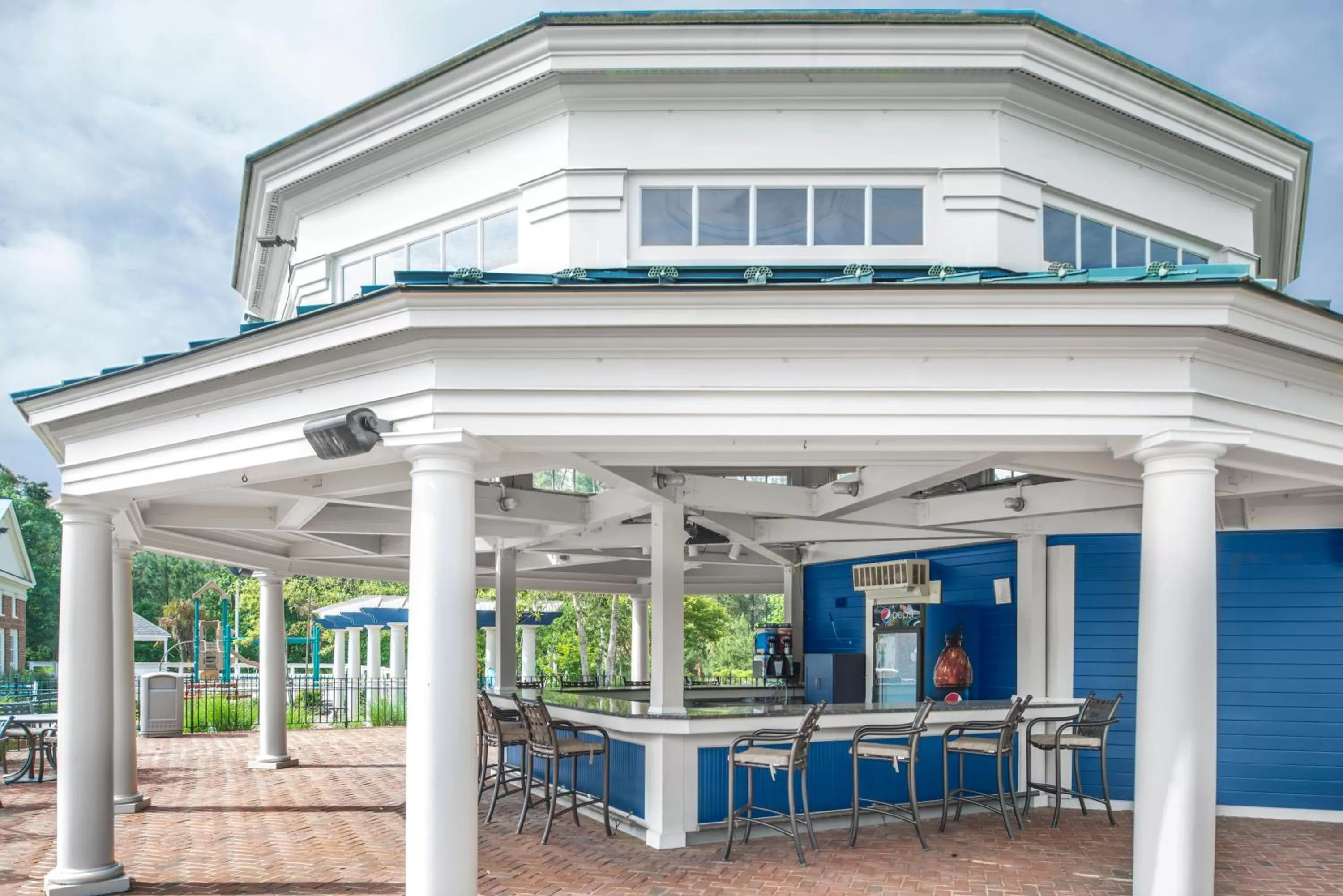 Lounge or bar in Hilton Vacation Club Greensprings Williamsburg