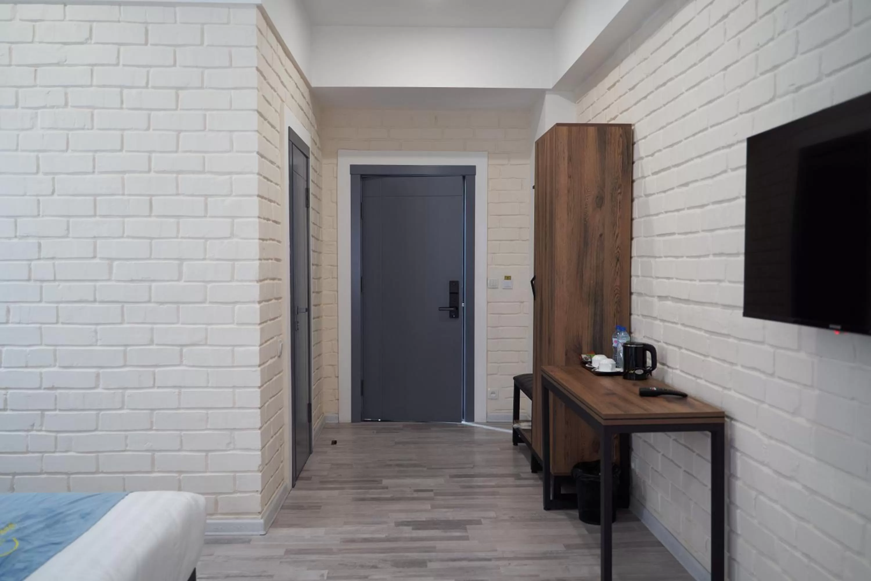 TV and multimedia in Vatan Plaza