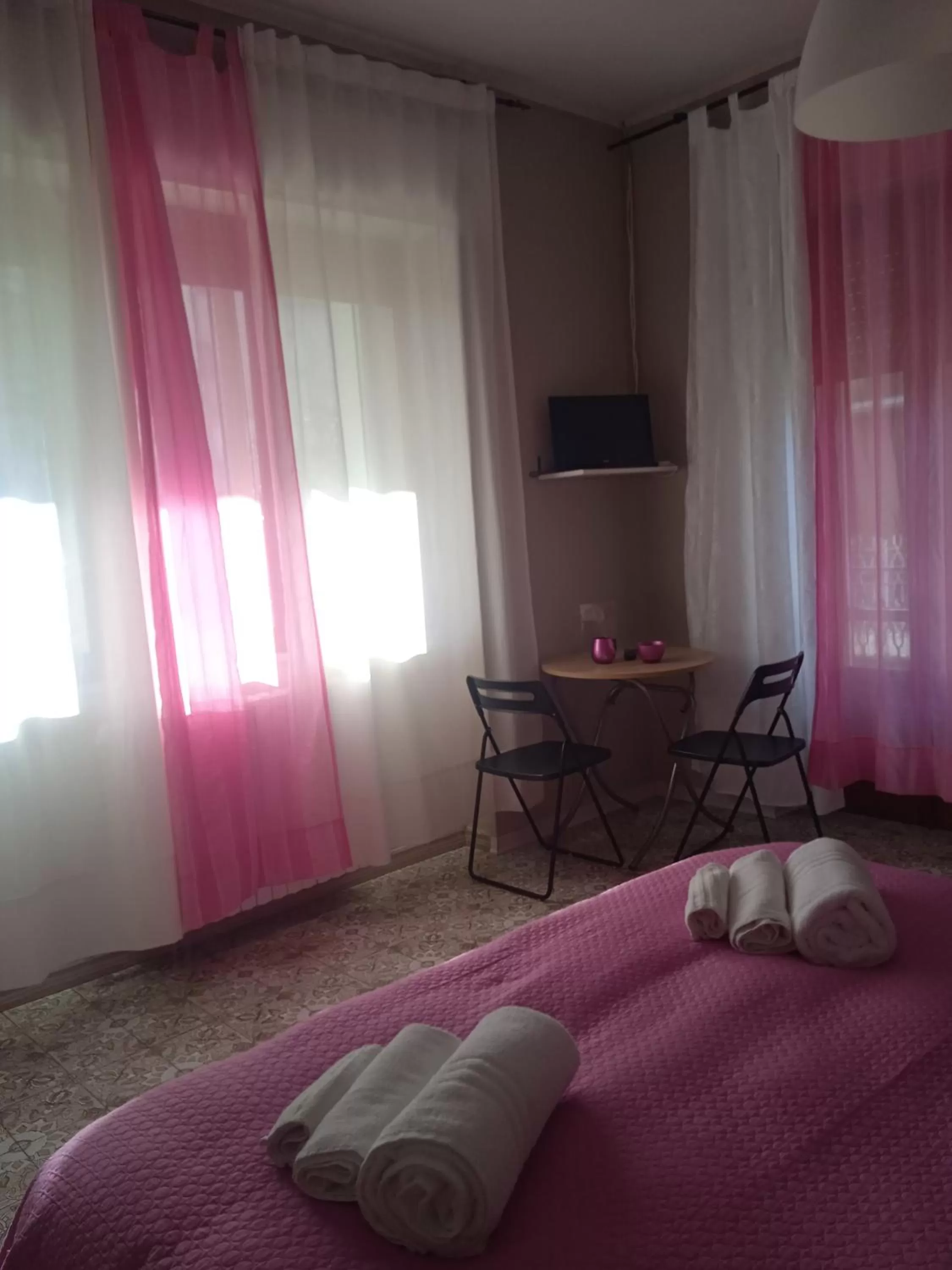 Bed in VILLA ESMERALDA