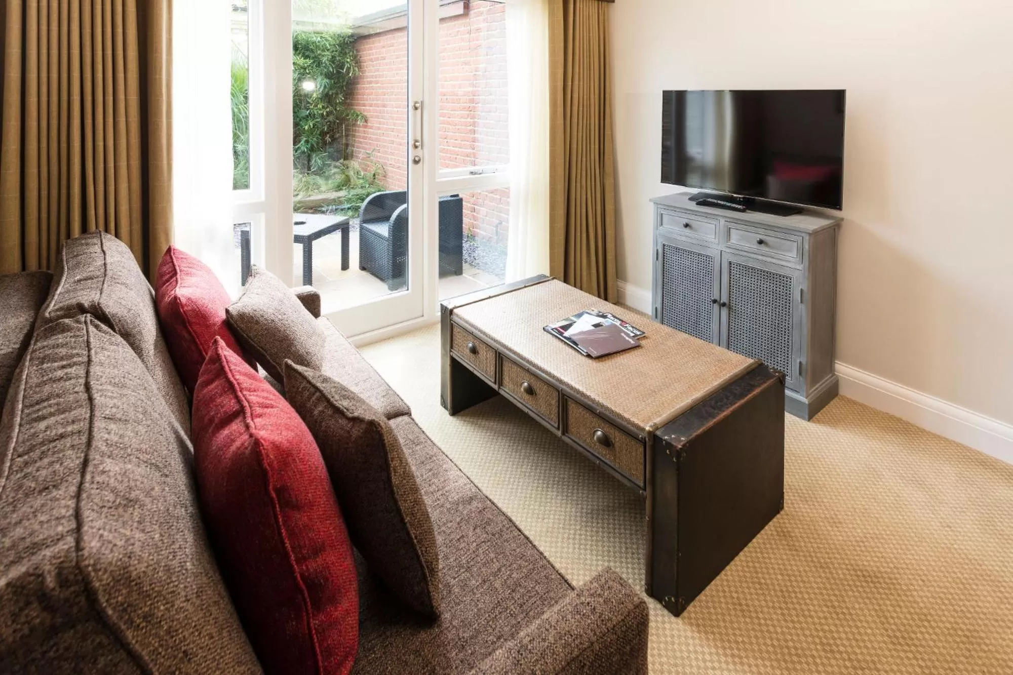 Patio in Park Farm Hotel