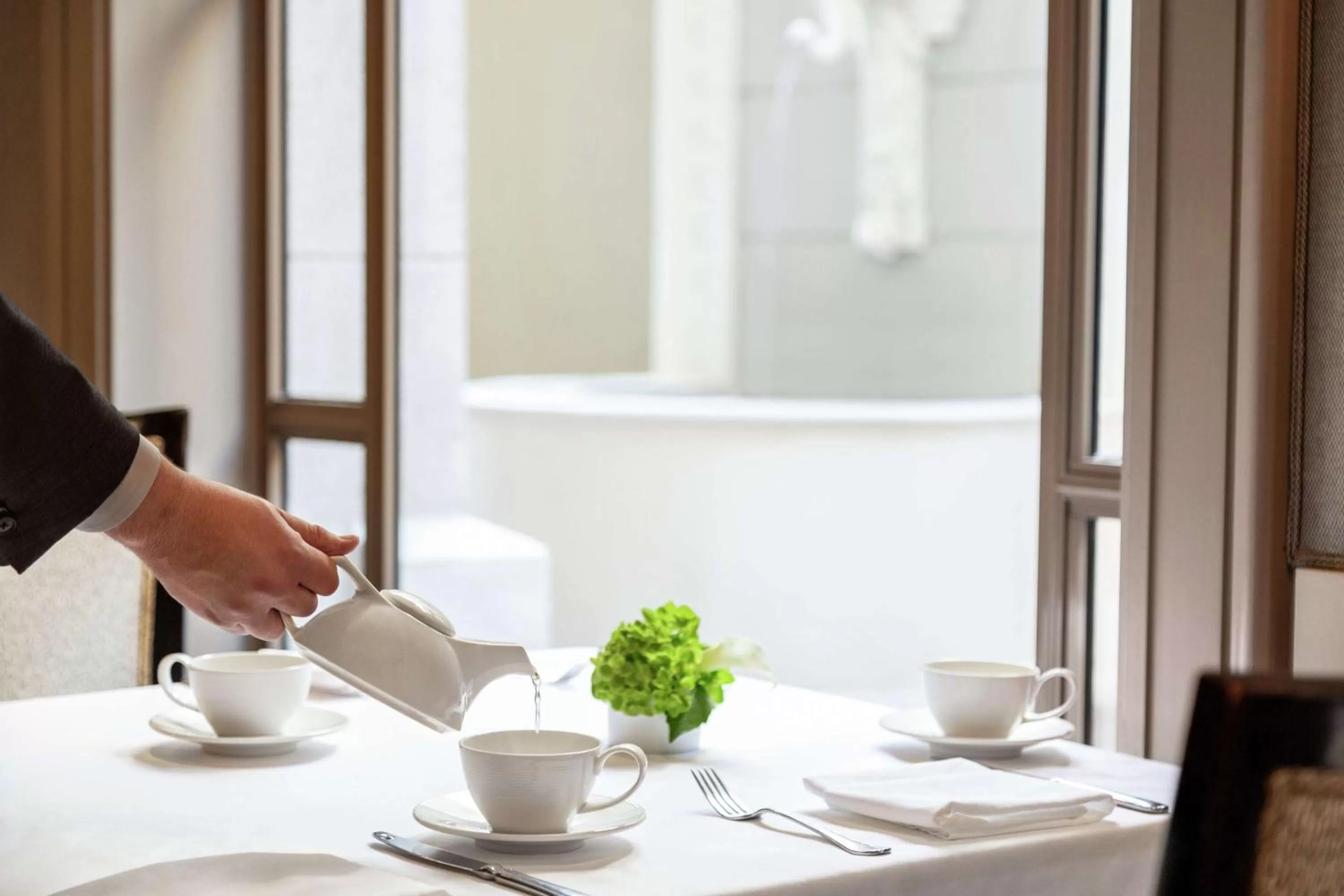 Breakfast in Hilton Checkers Los Angeles