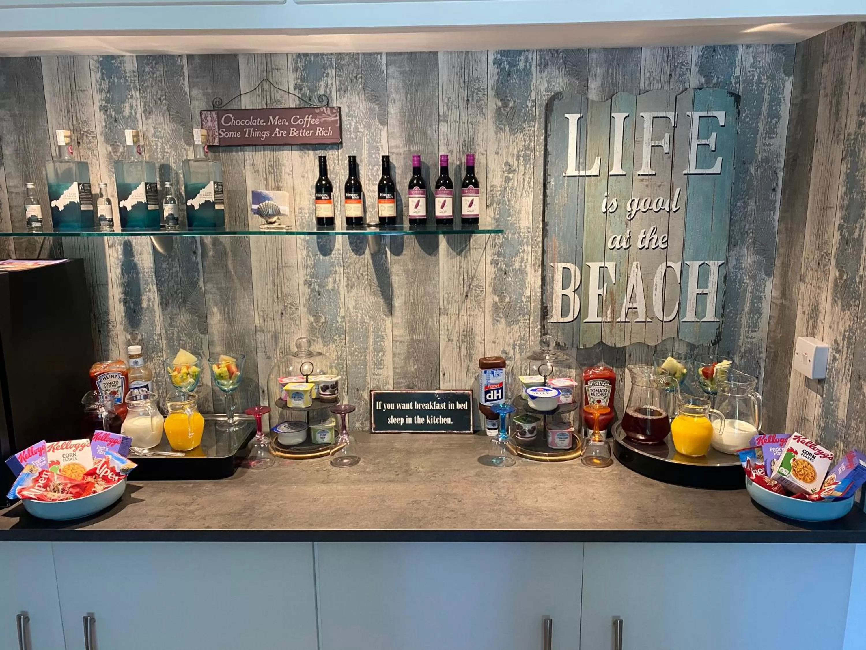 Breakfast in Toppesfield House B&B