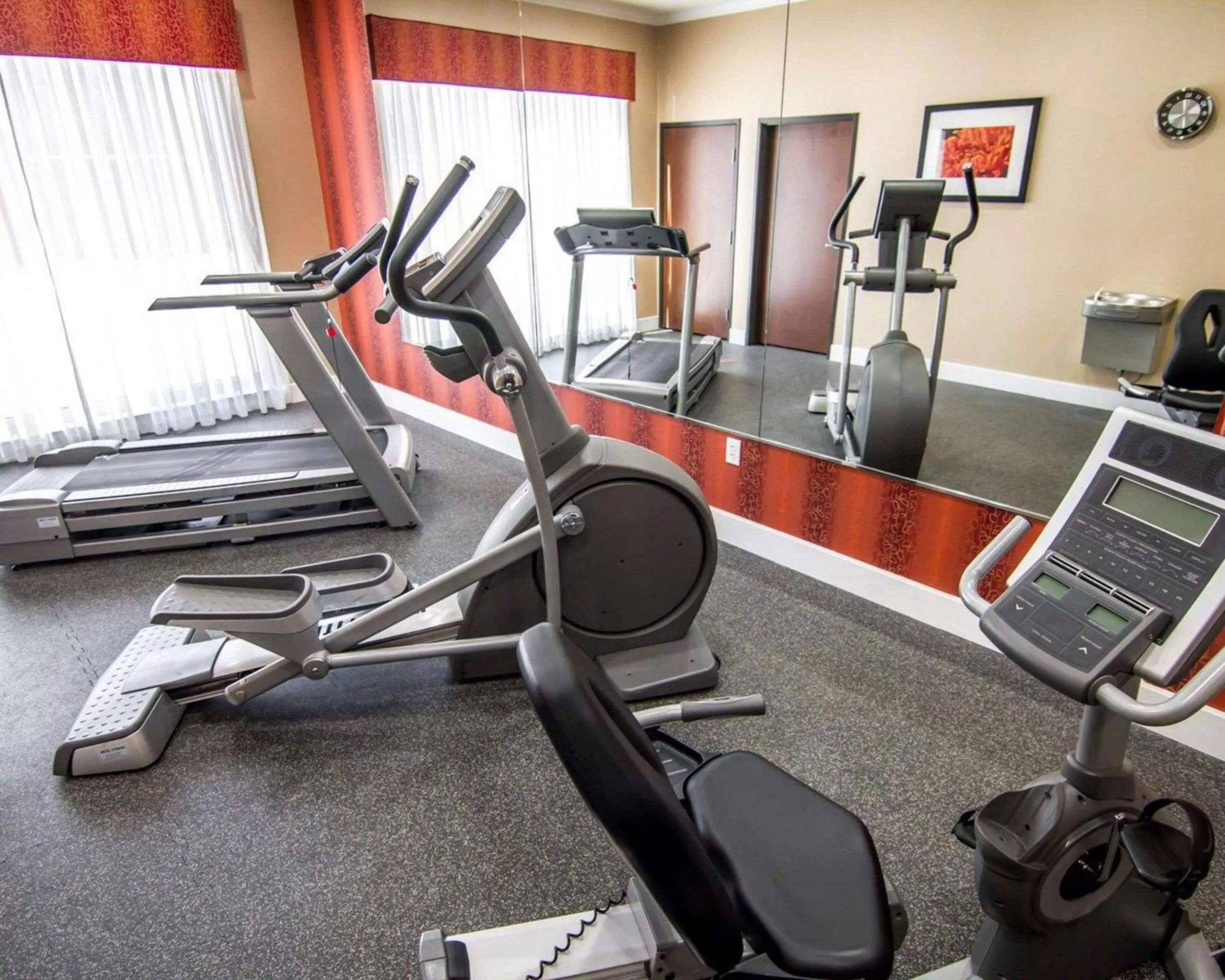 Fitness centre/facilities in Sleep Inn & Suites Shreveport West