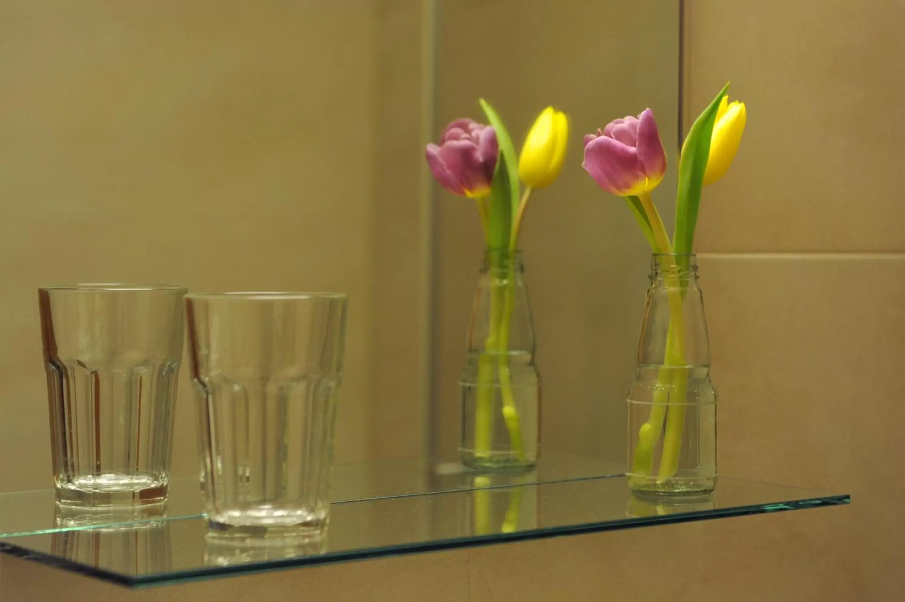 Single Room - single occupancy in Ambassador Parkhotel Single Room - single occupancy in Ambassador Parkhotel