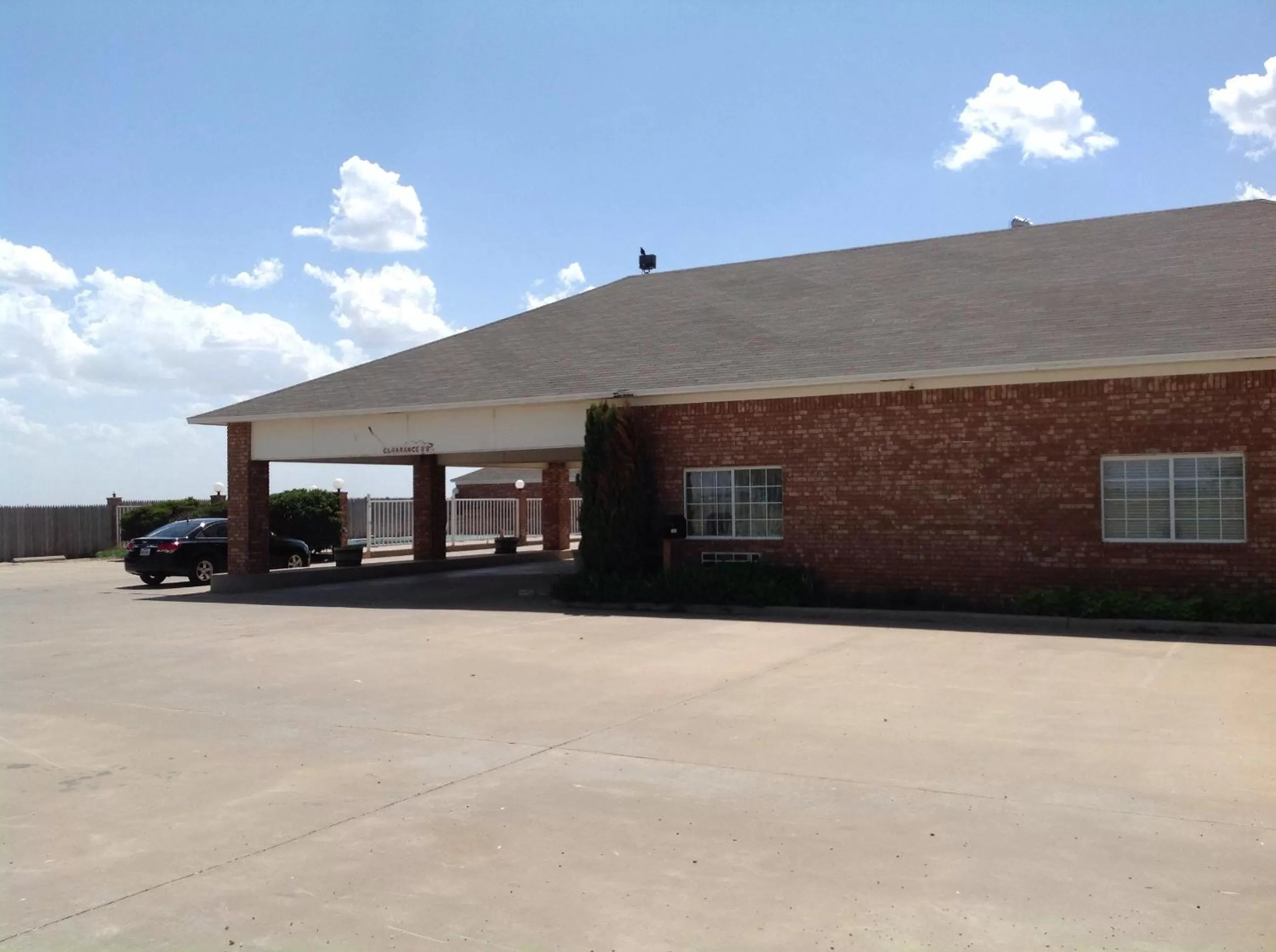 Property Building in Executive Inn Tulia