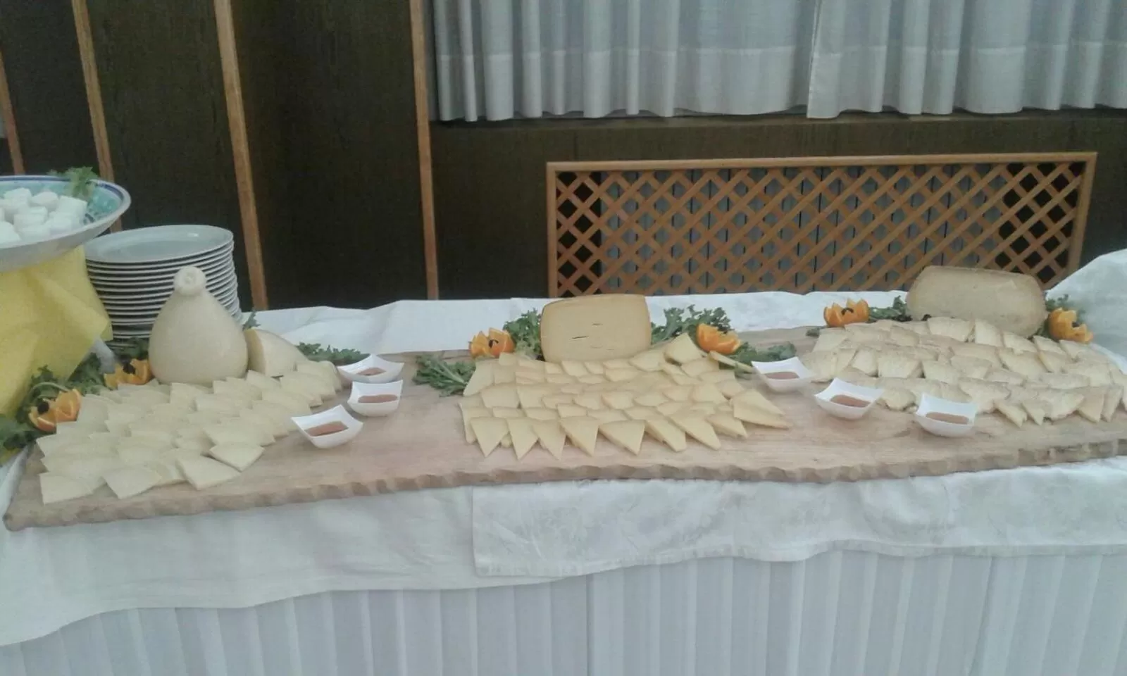 Restaurant/places to eat in Hotel Belvedere