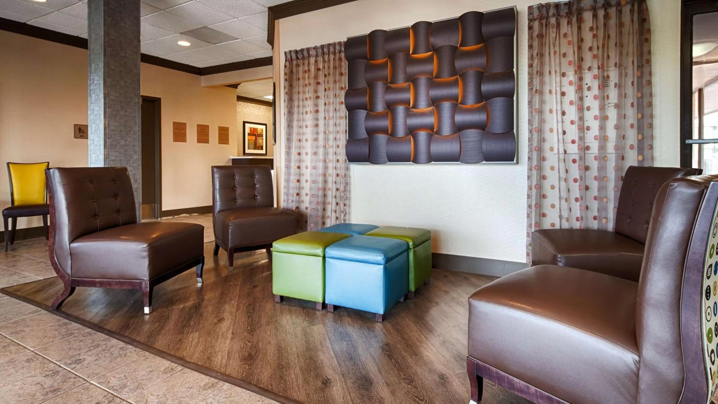 Lobby or reception in Best Western Greenville Airport