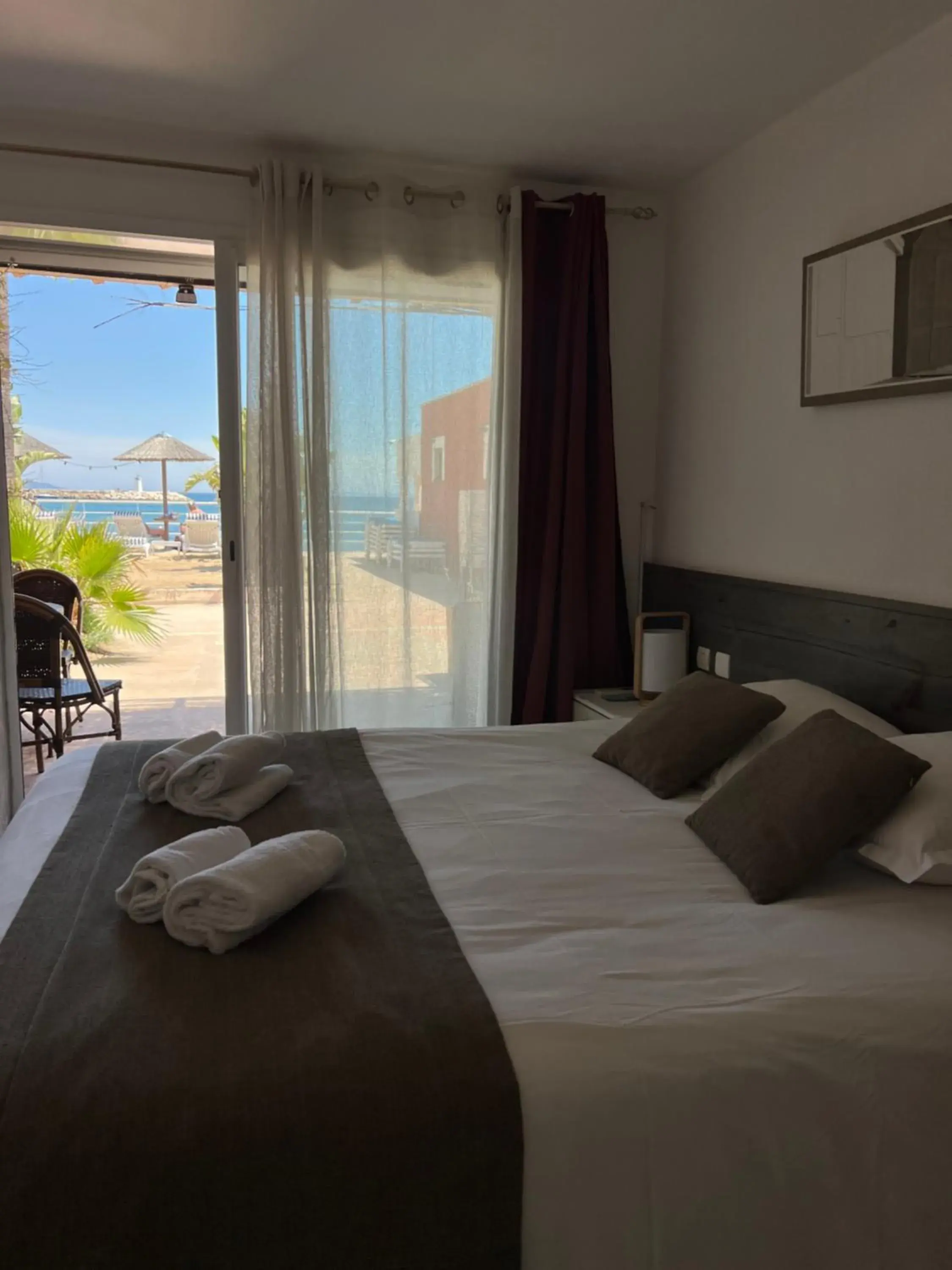 Classic Room with Sea View - Ground Floor 2P in Hotel La Potiniere Classic Room with Sea View - Ground Floor 2P in Hotel La Potiniere