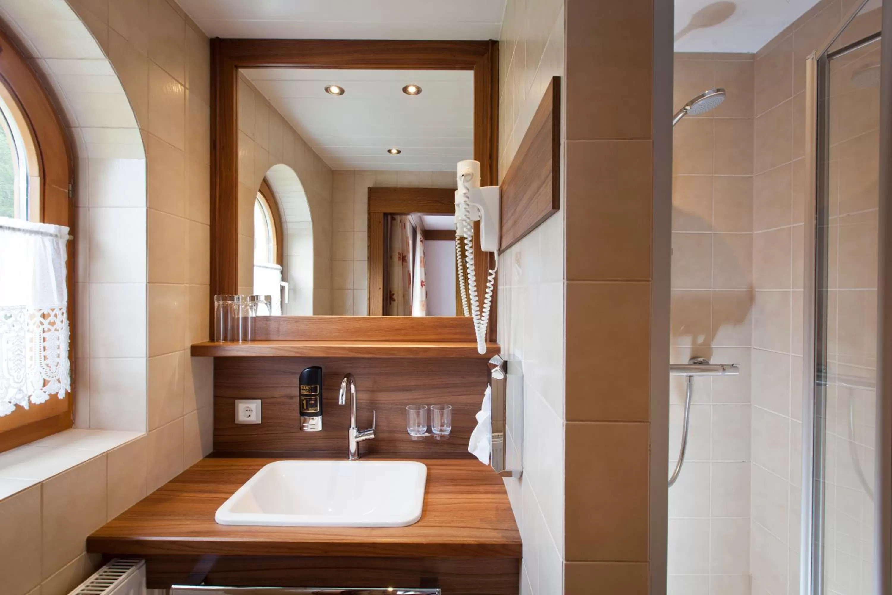 Bathroom in Alpengasthof Norbertshöhe Superior