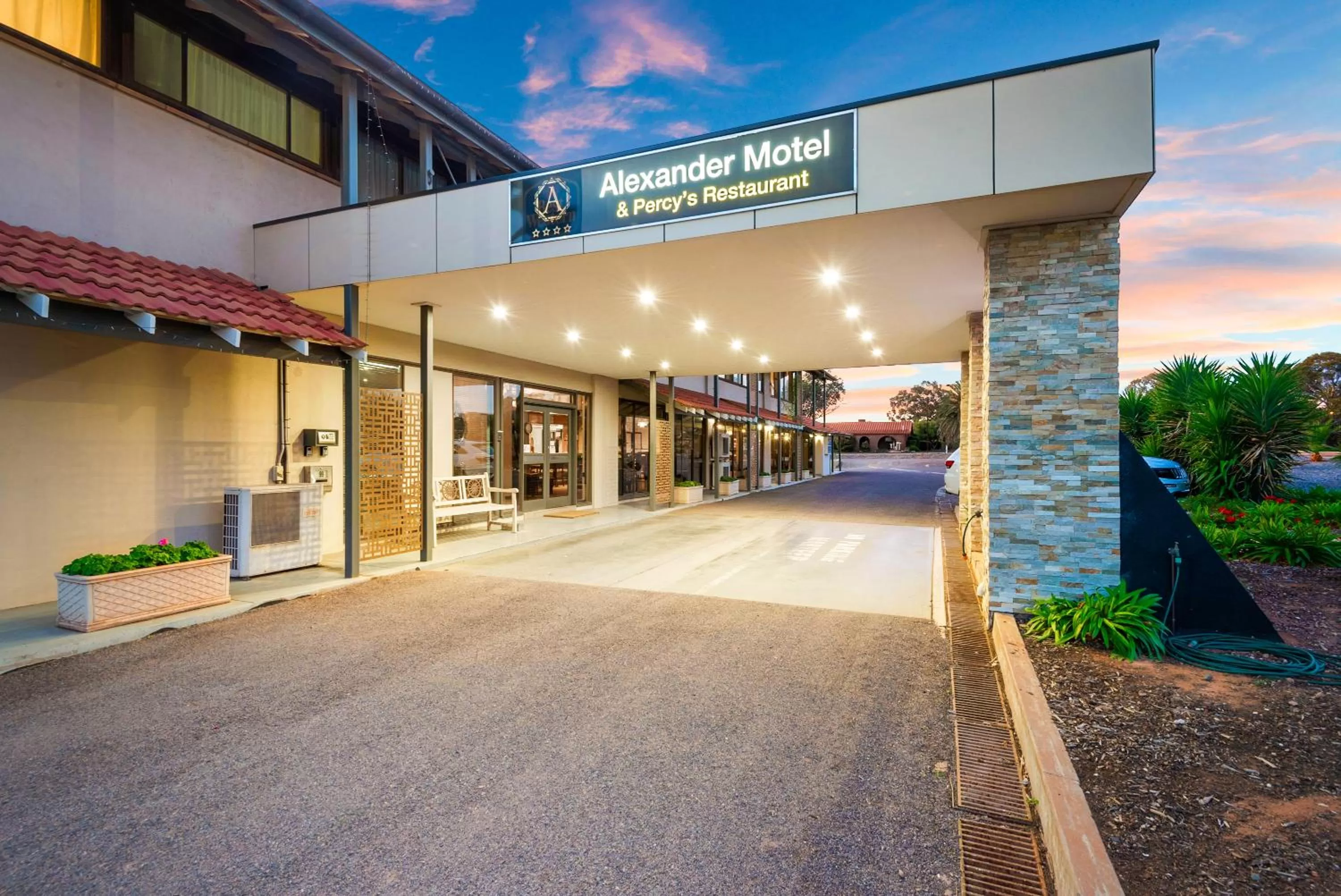 Property building in Comfort Inn Whyalla
