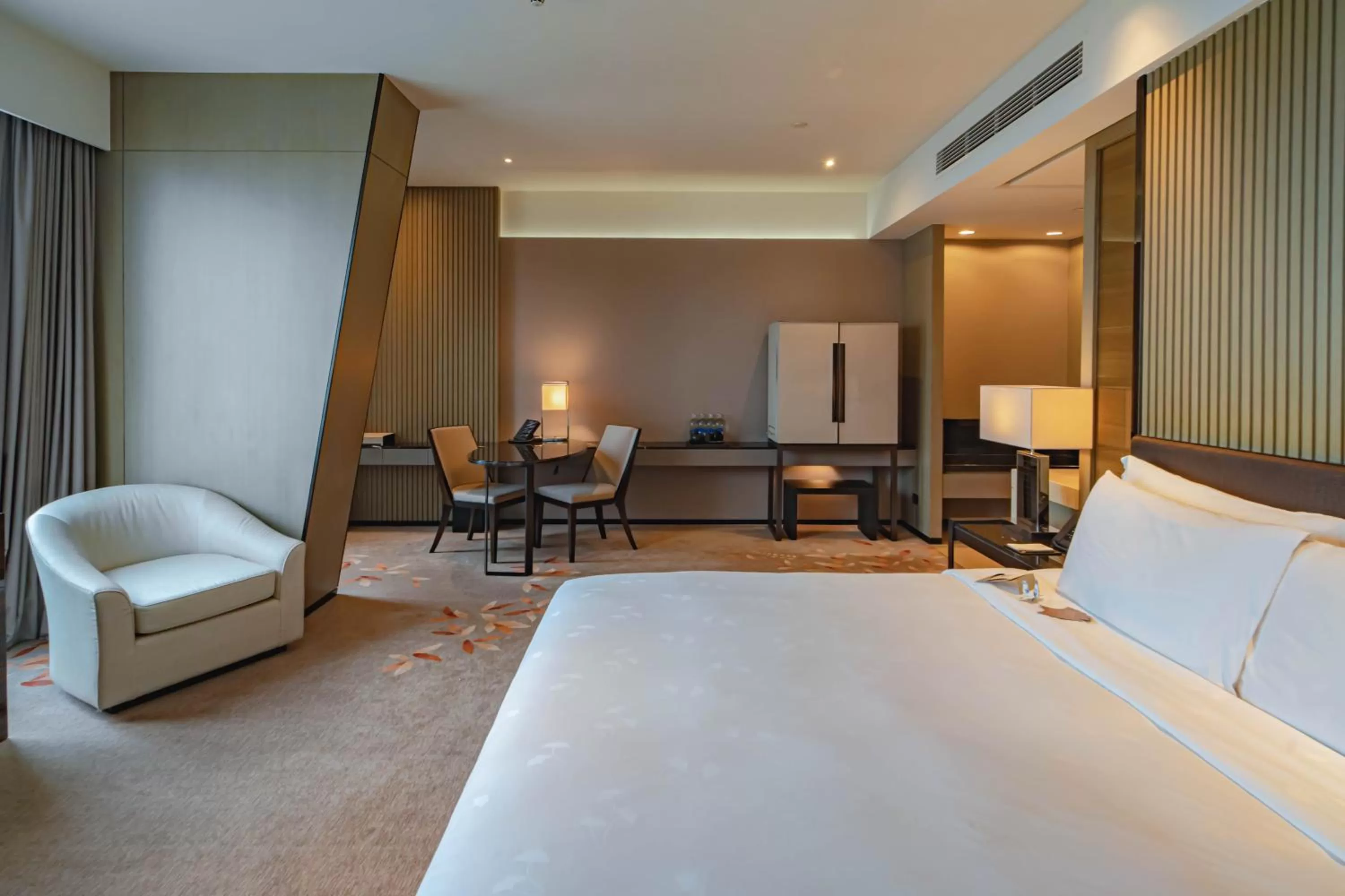 Bed in The Okura Prestige Bangkok