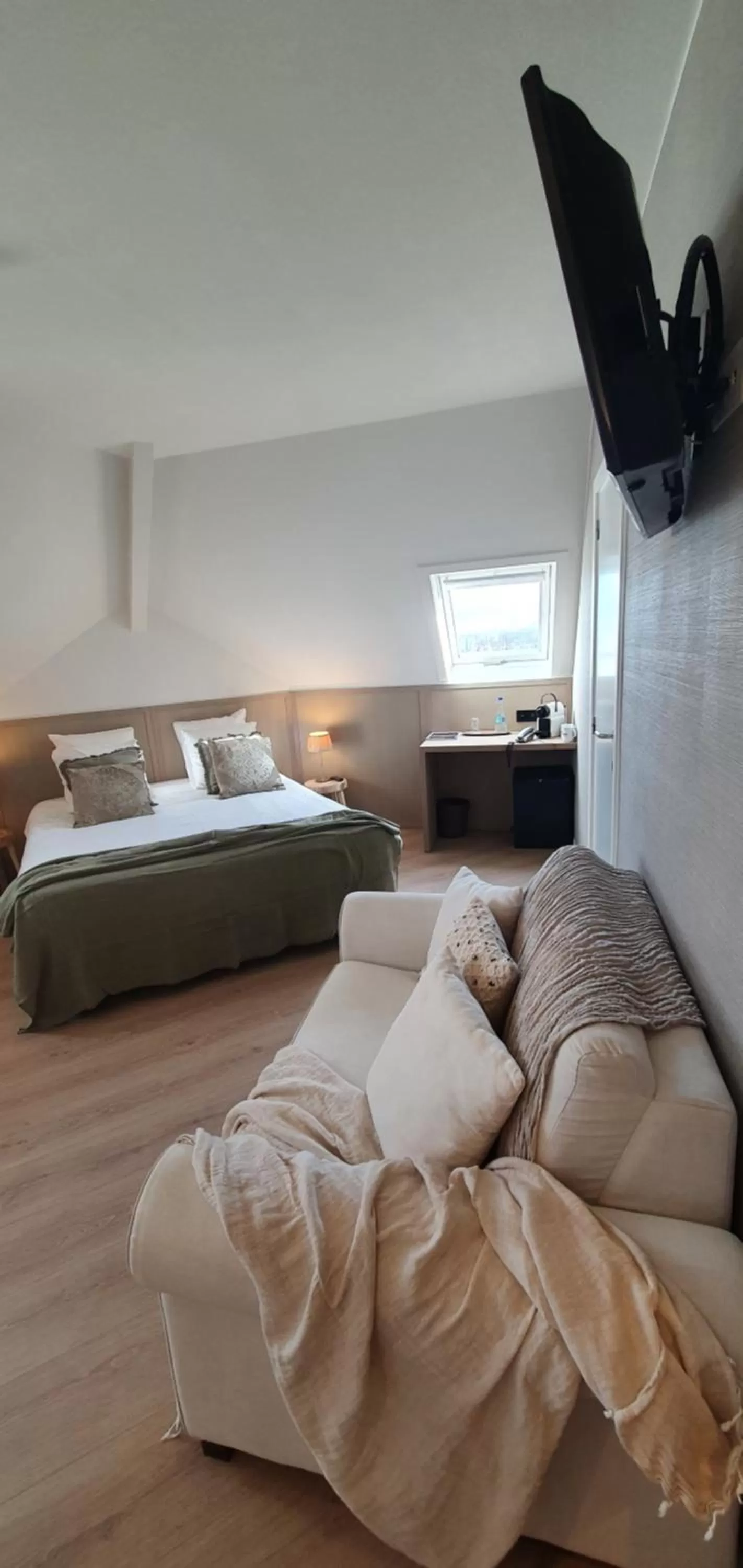 Bed in Hotel du Bassin