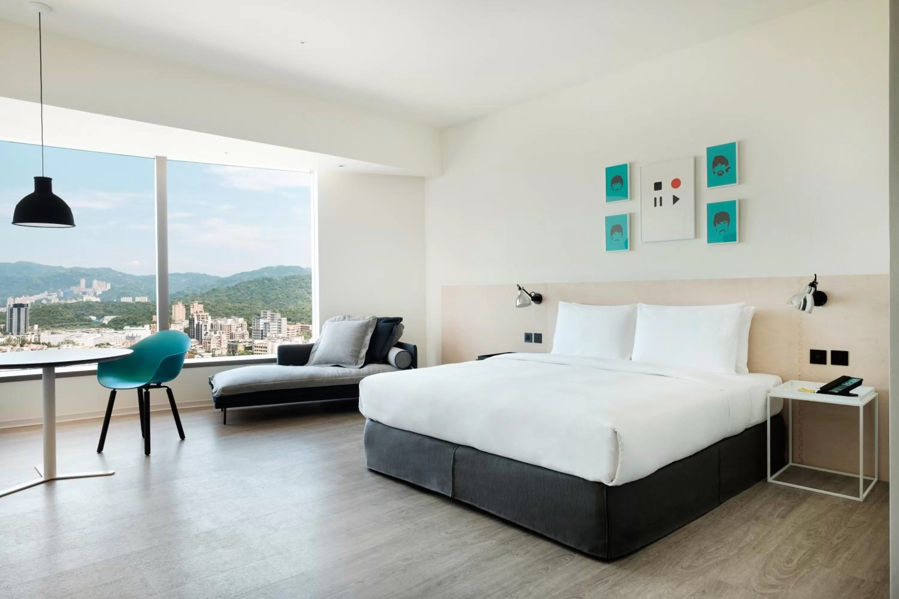 Photo of the whole room, Bed in amba Taipei Songshan