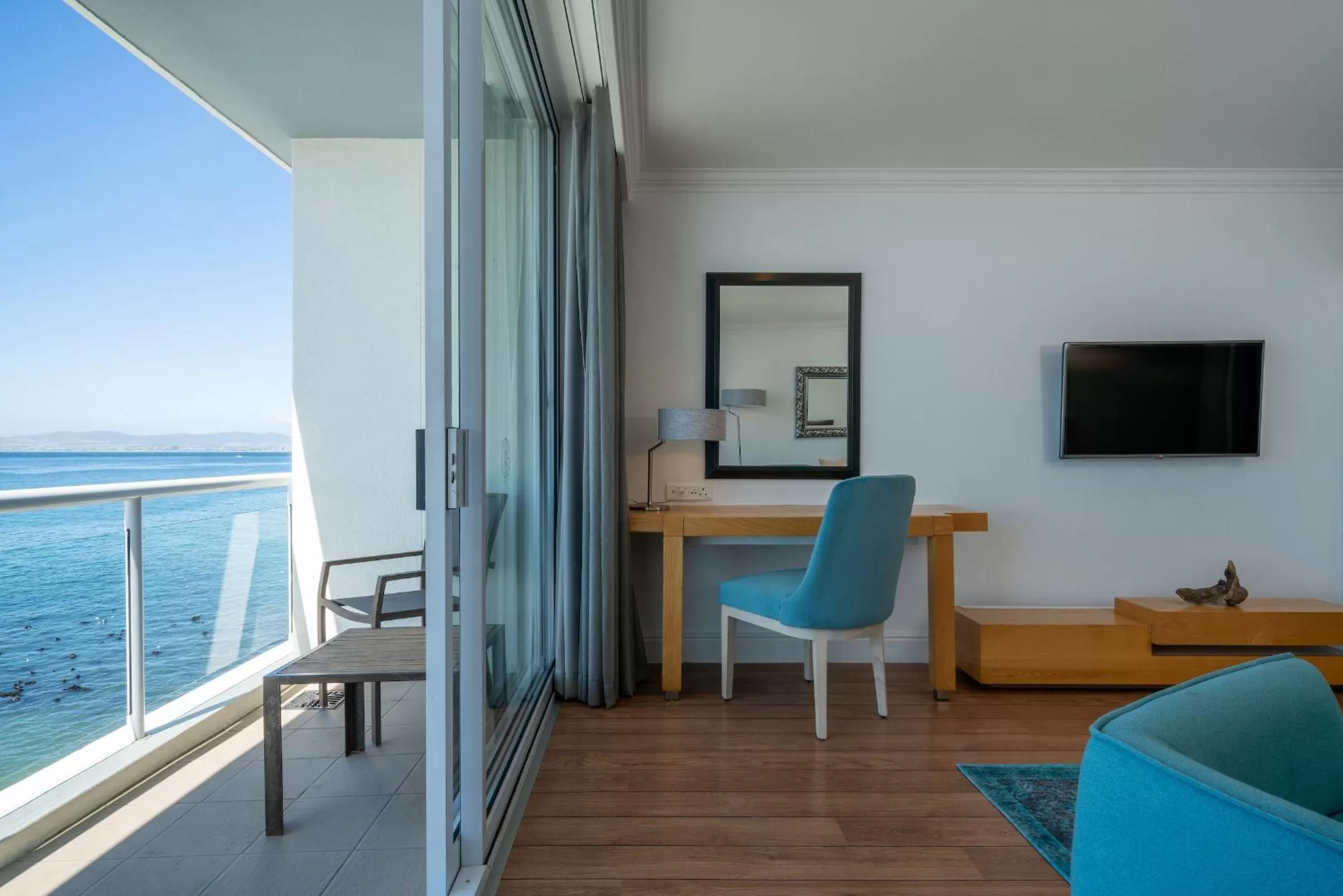 Balcony/Terrace in Radisson Collection Hotel, Waterfront Cape Town