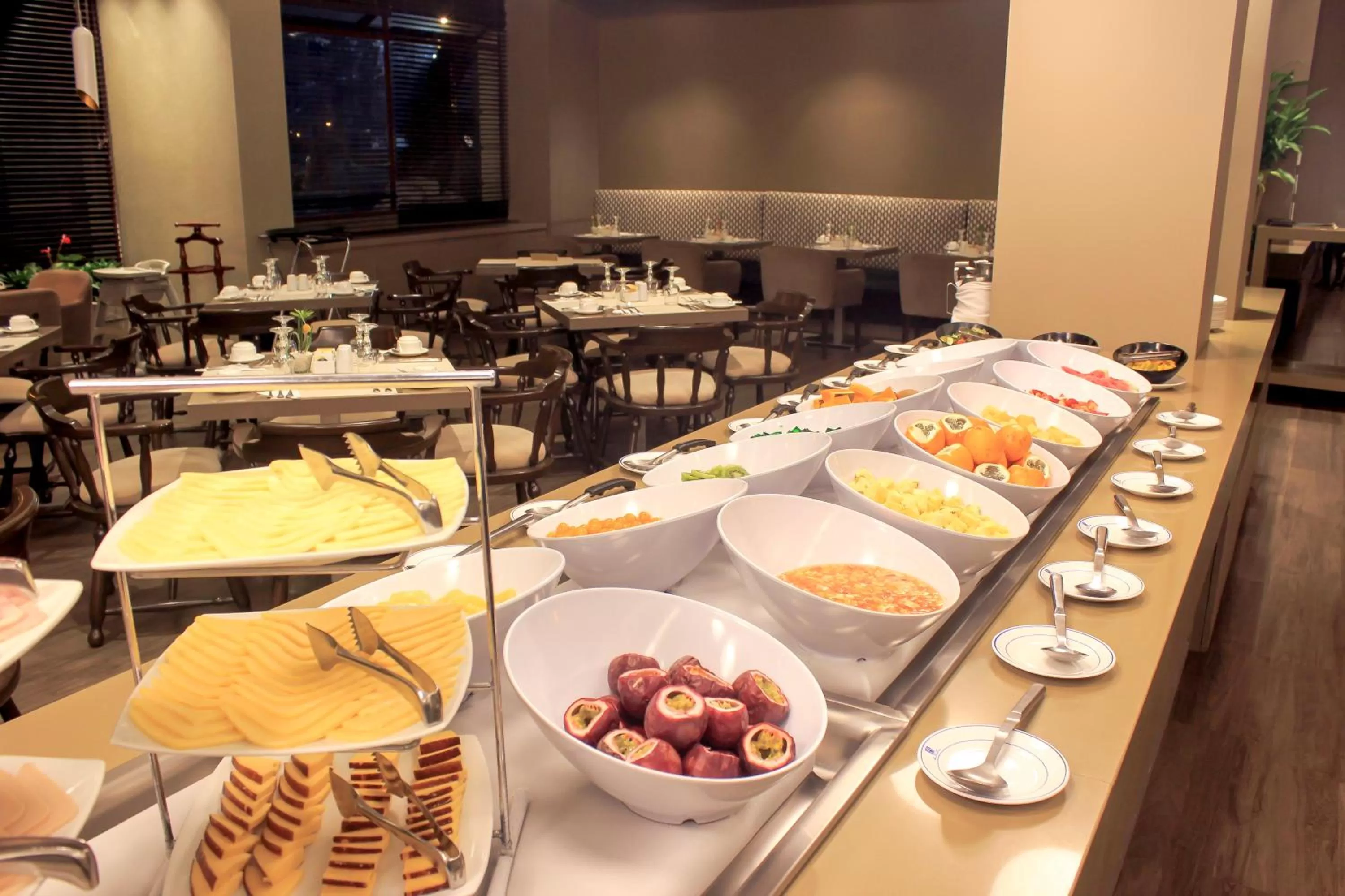 Buffet breakfast in Casa Dann Carlton Hotel & SPA