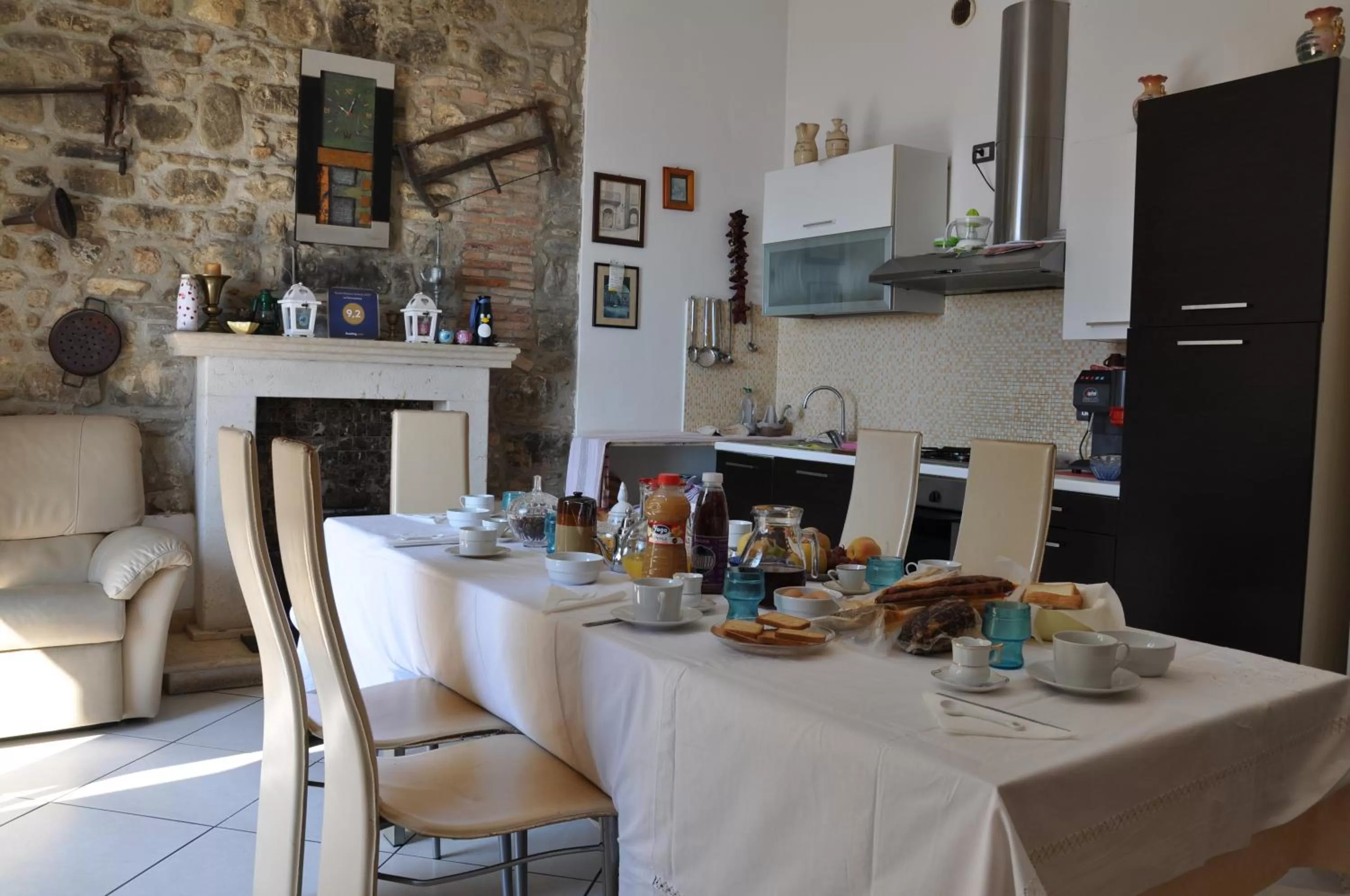 Continental breakfast in La Panoramica