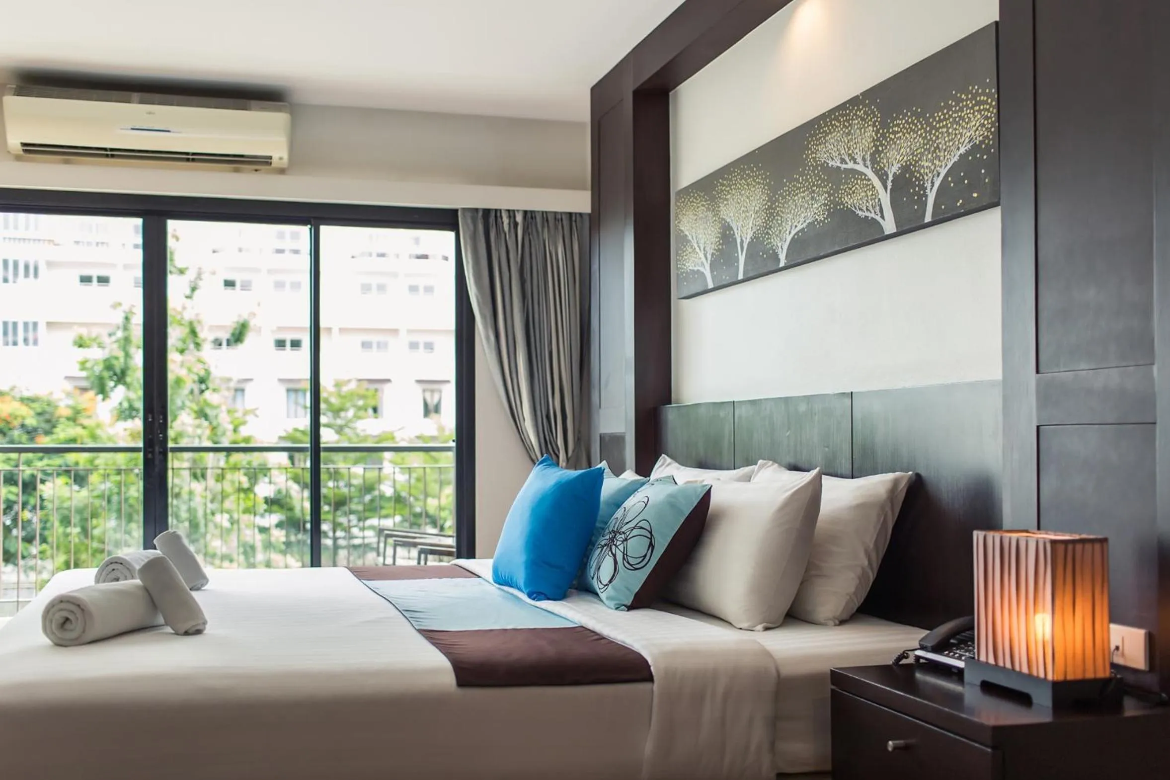 Bed in Fifth Pattaya Jomtien By Shiwalai Int