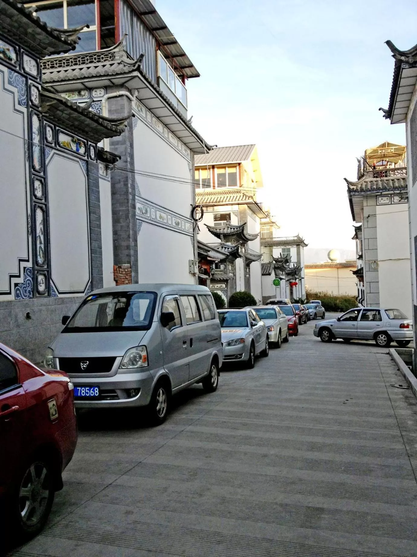 Parking in The Lily Pad Inn
