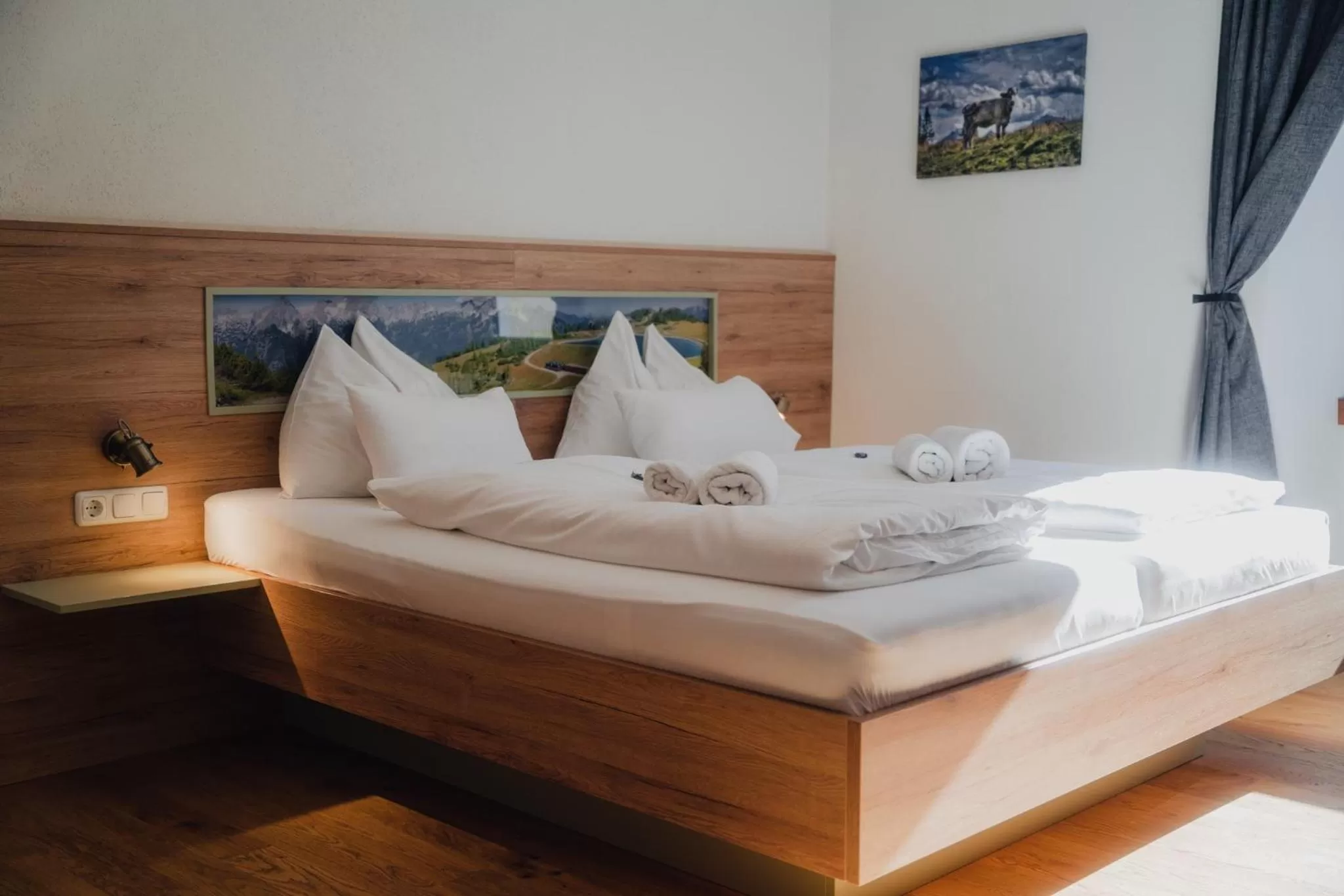 Bed in Hotel Restaurant DAS RÖSSL