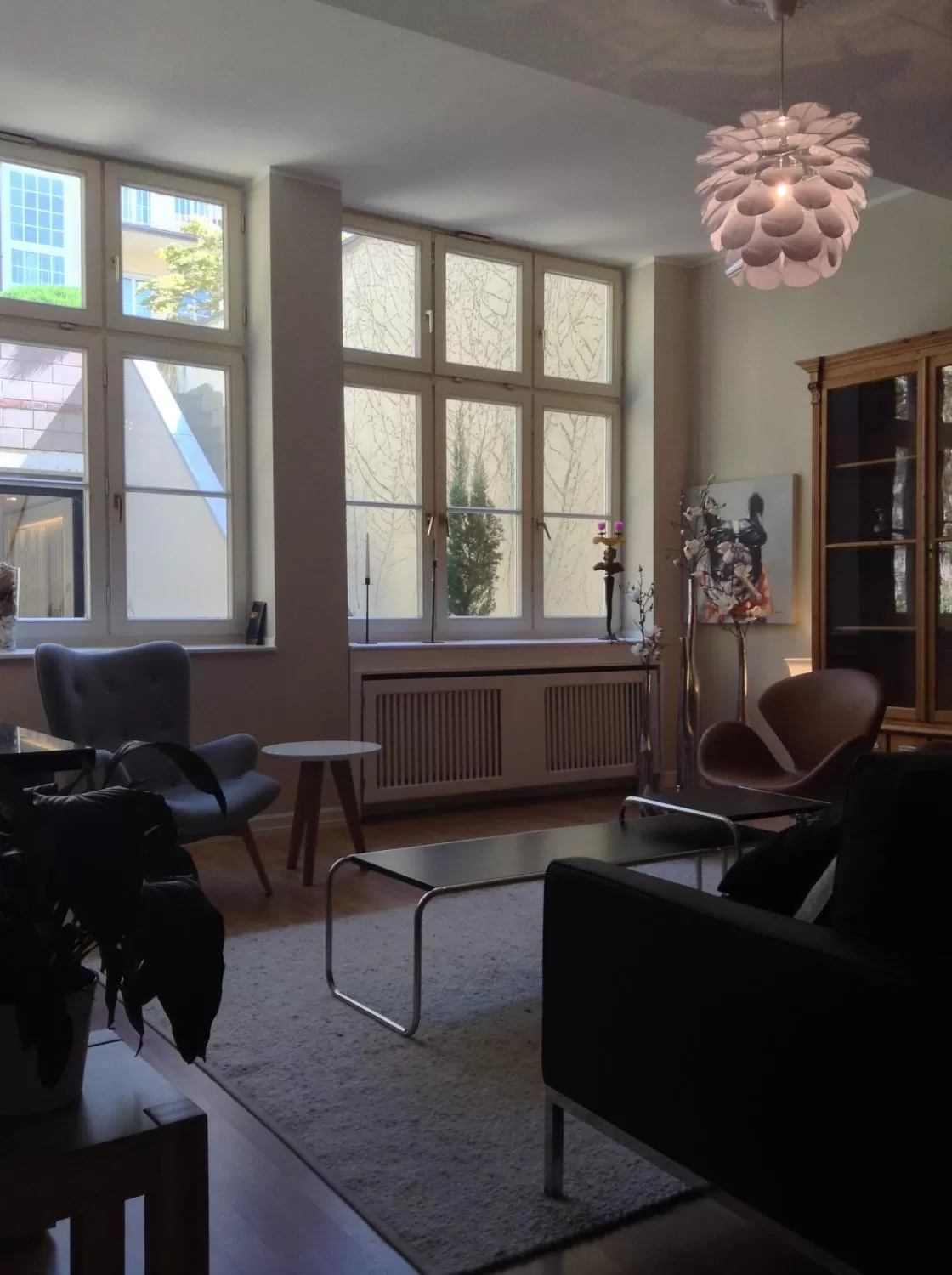 Photo of the whole room, Seating Area in Carlstadt Suites Düsseldorf