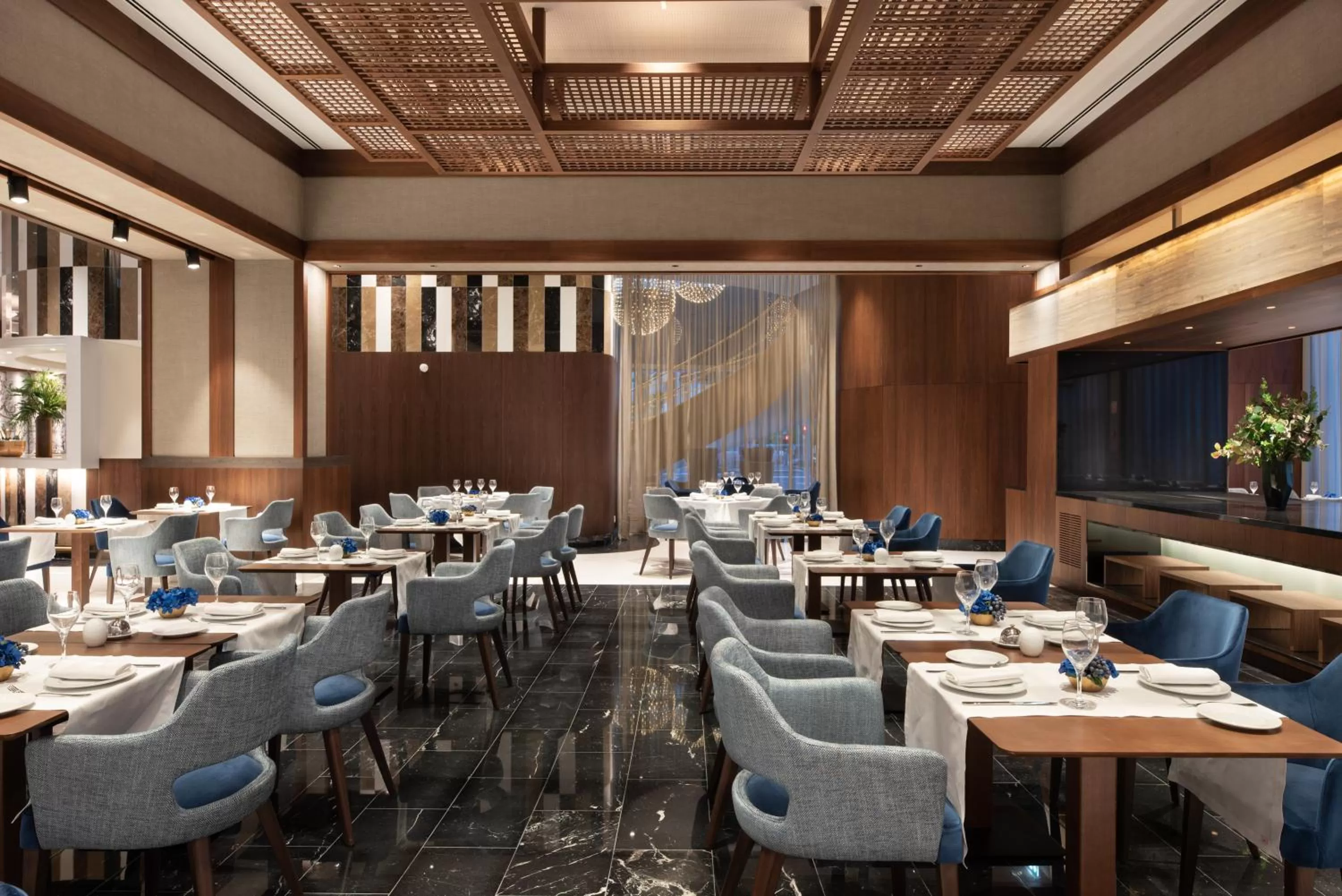 Restaurant/places to eat in Eurostars Universal Lisboa