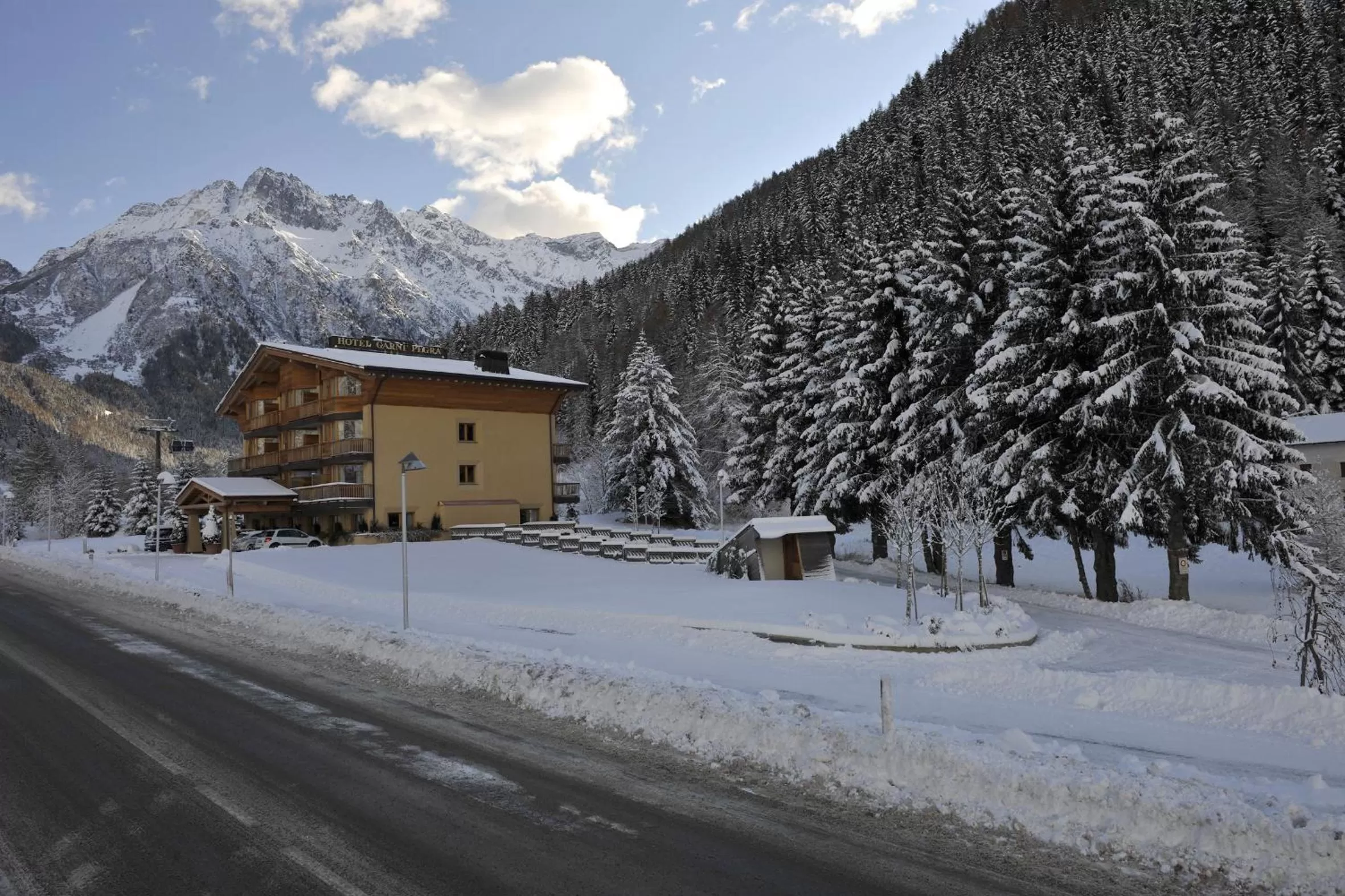 Winter in Hotel Garni Pegrà