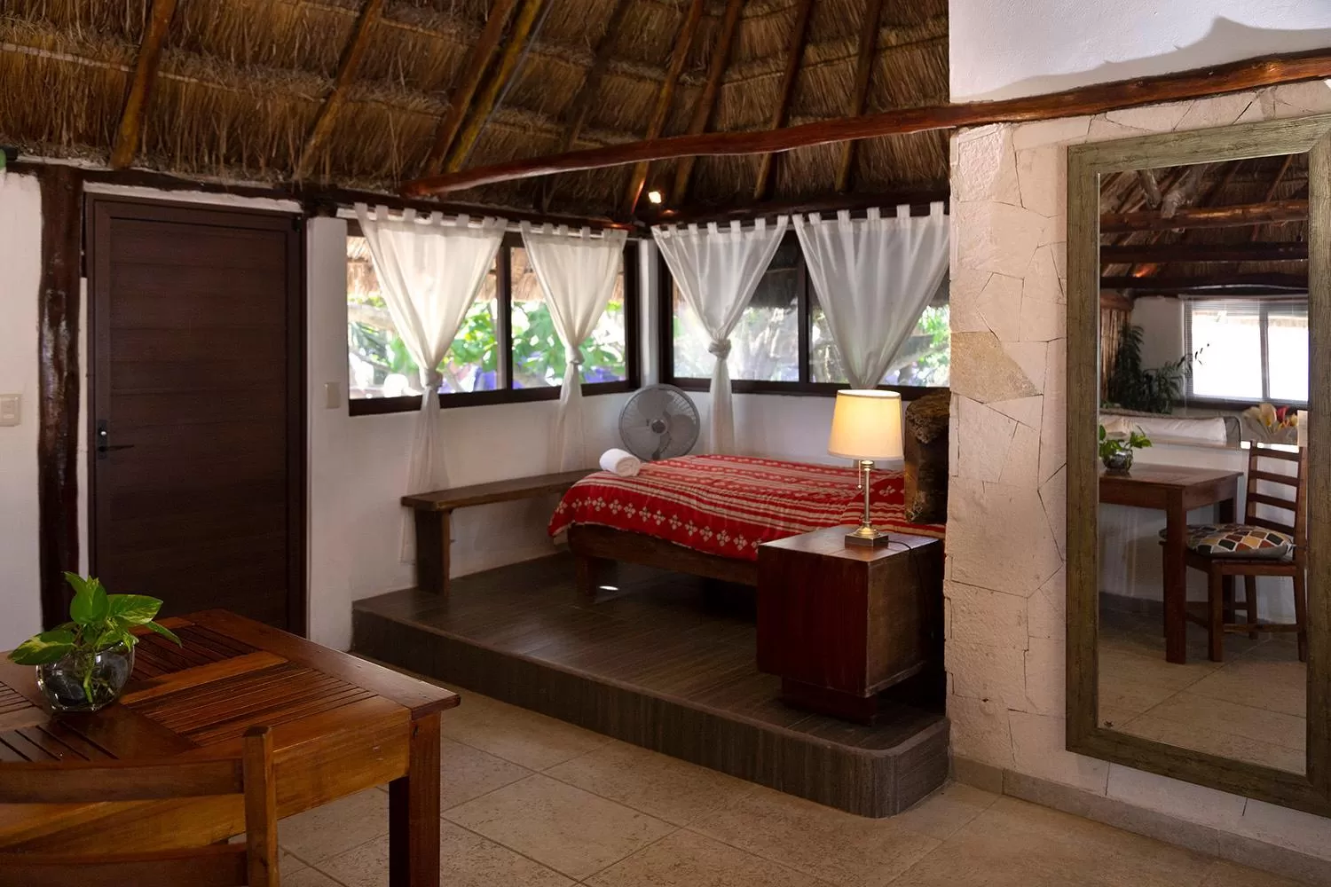 Bed in Hotel Amar Inn