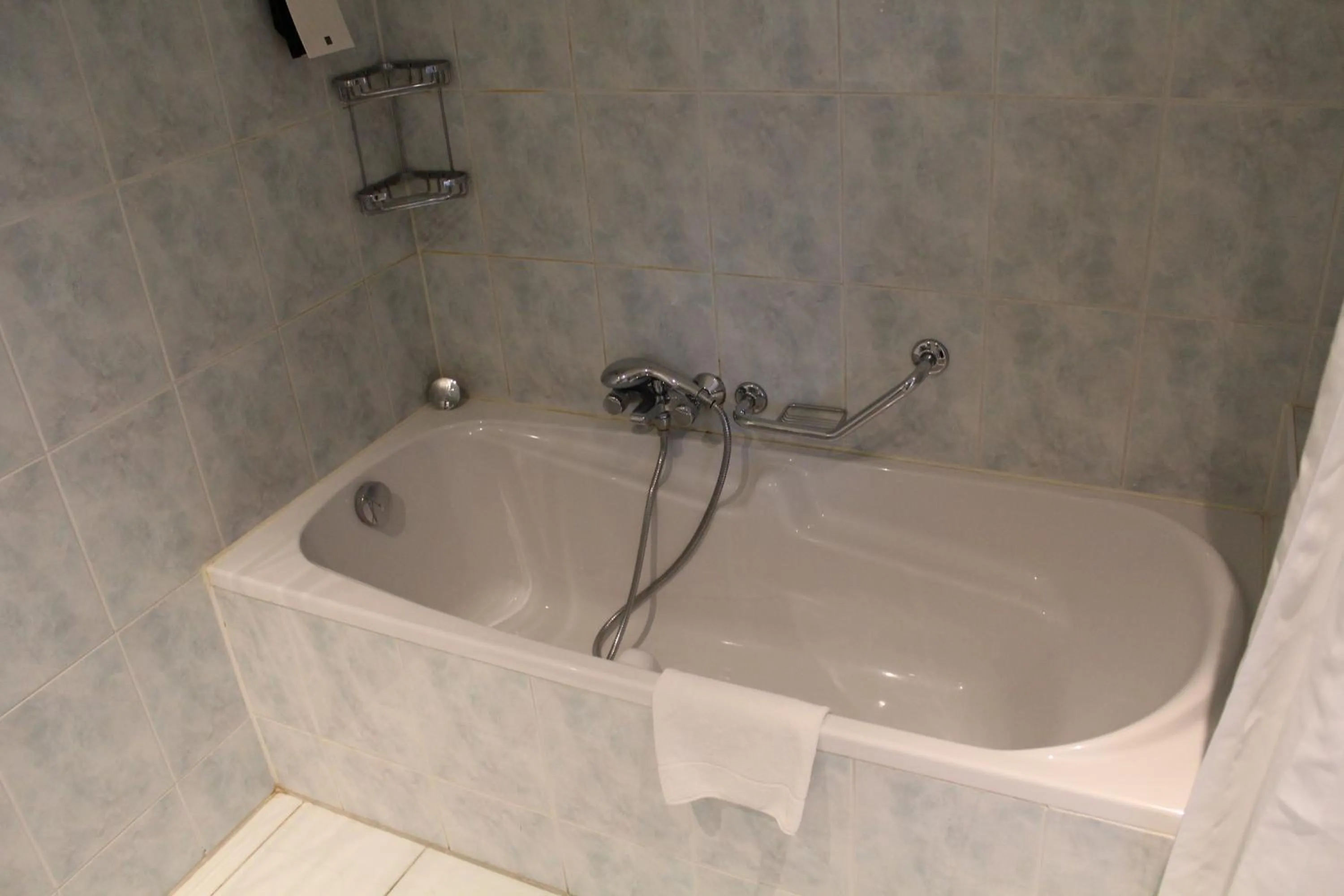 Bathroom in Fletcher Stadshotel Den Haag