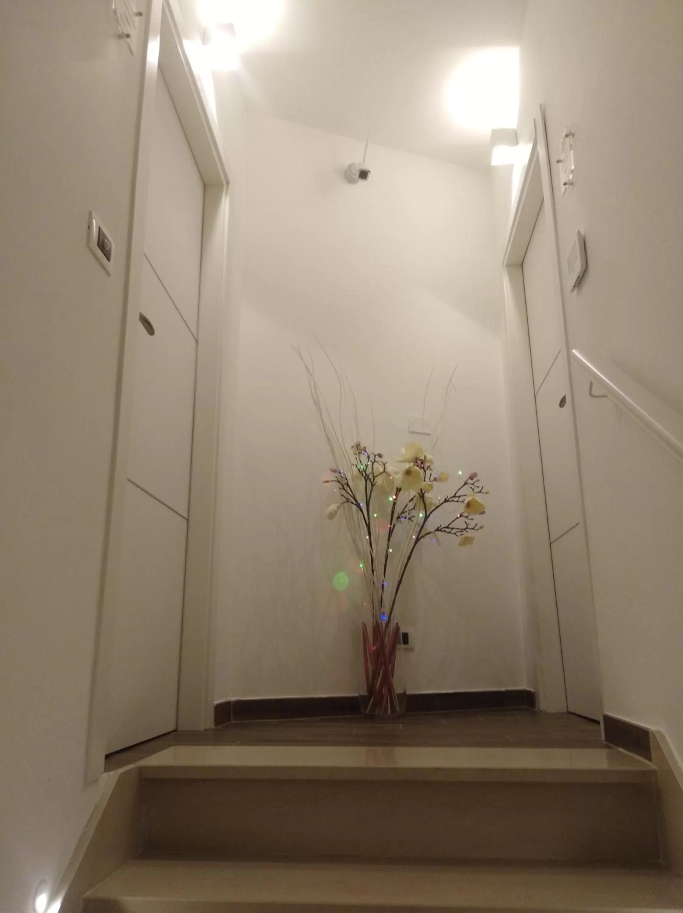 wardrobe in DomuS al Corso B&B