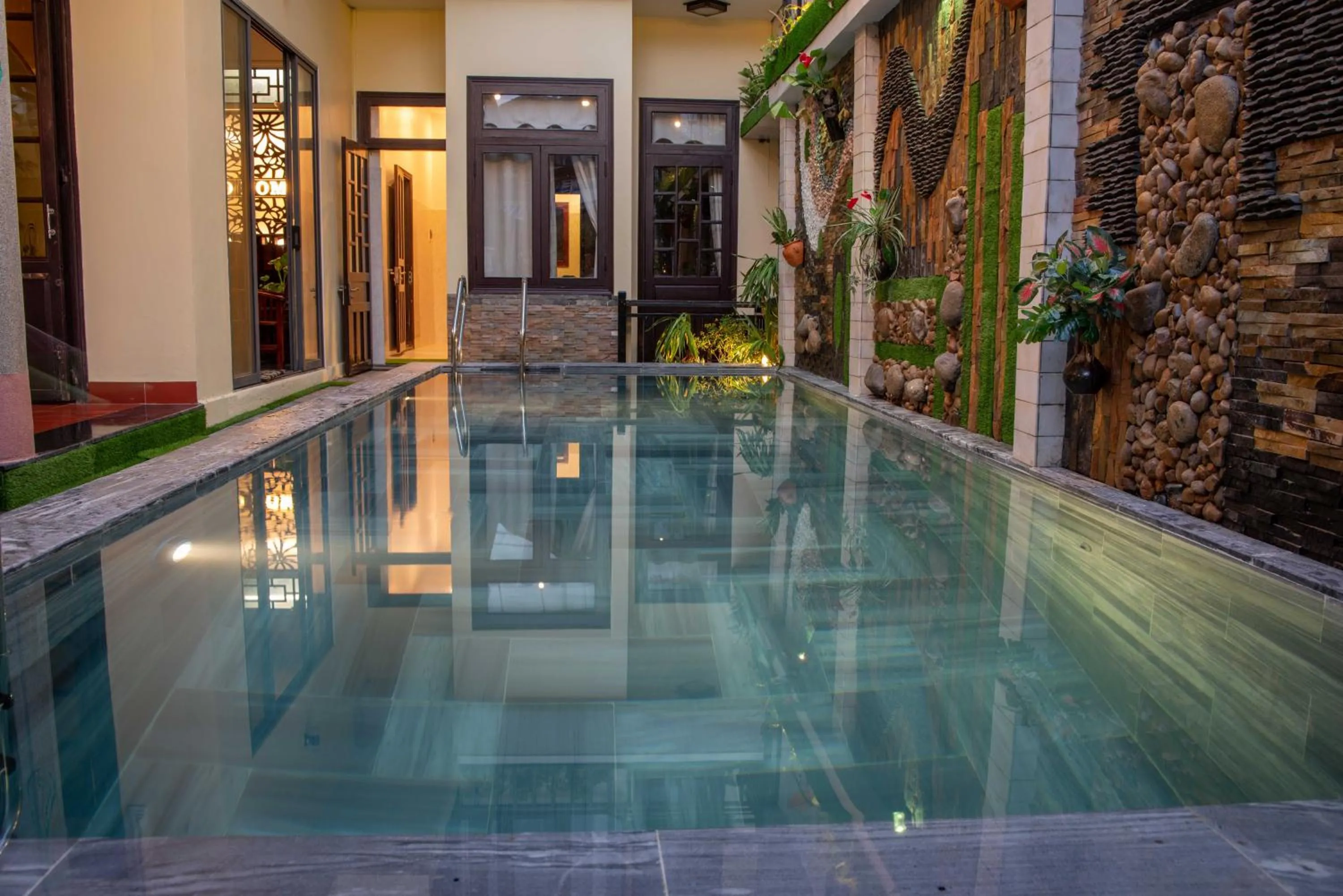 Swimming pool in Hoi An Ngo Homestay