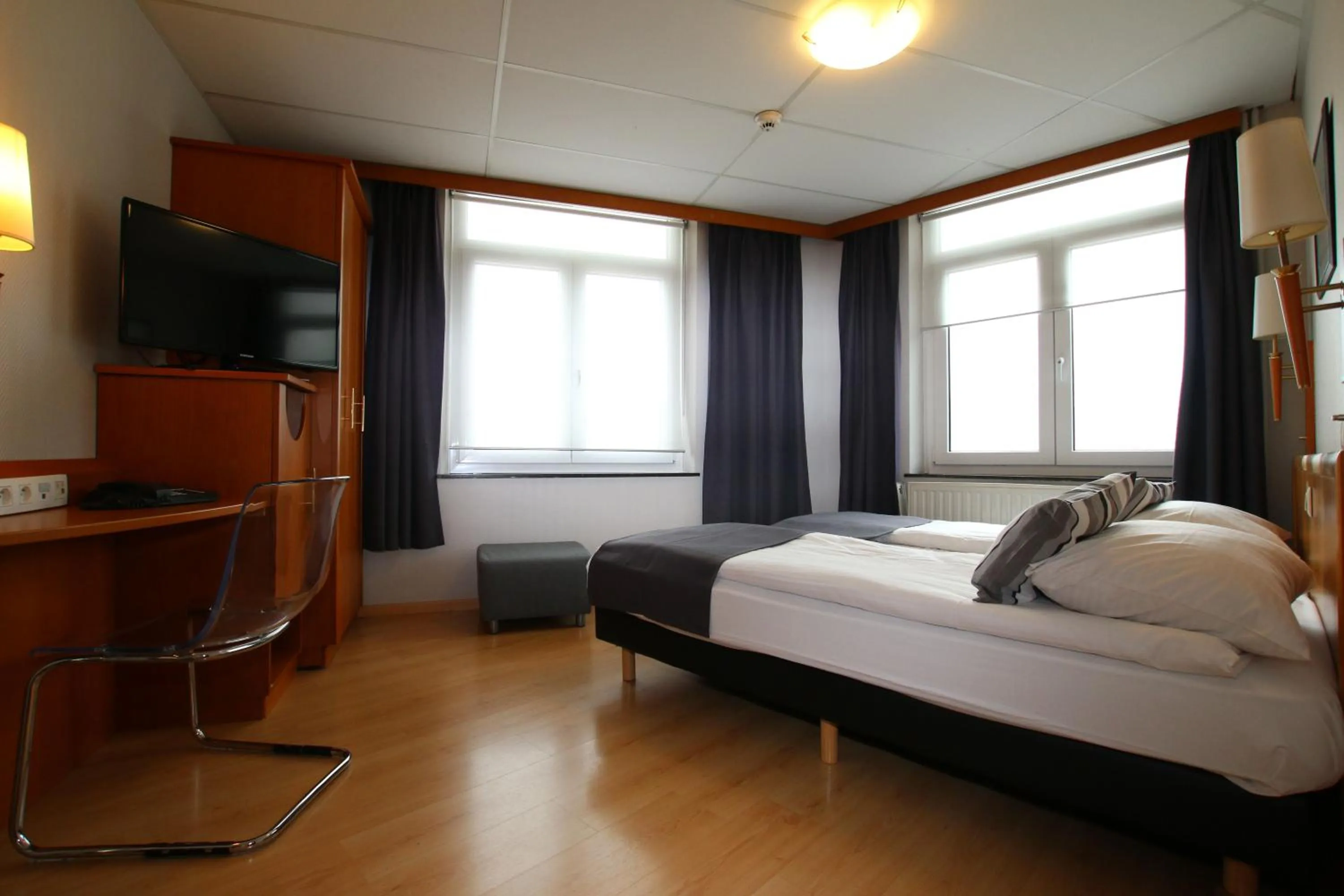 Bed in Univers Hotel Liege-Guillemins