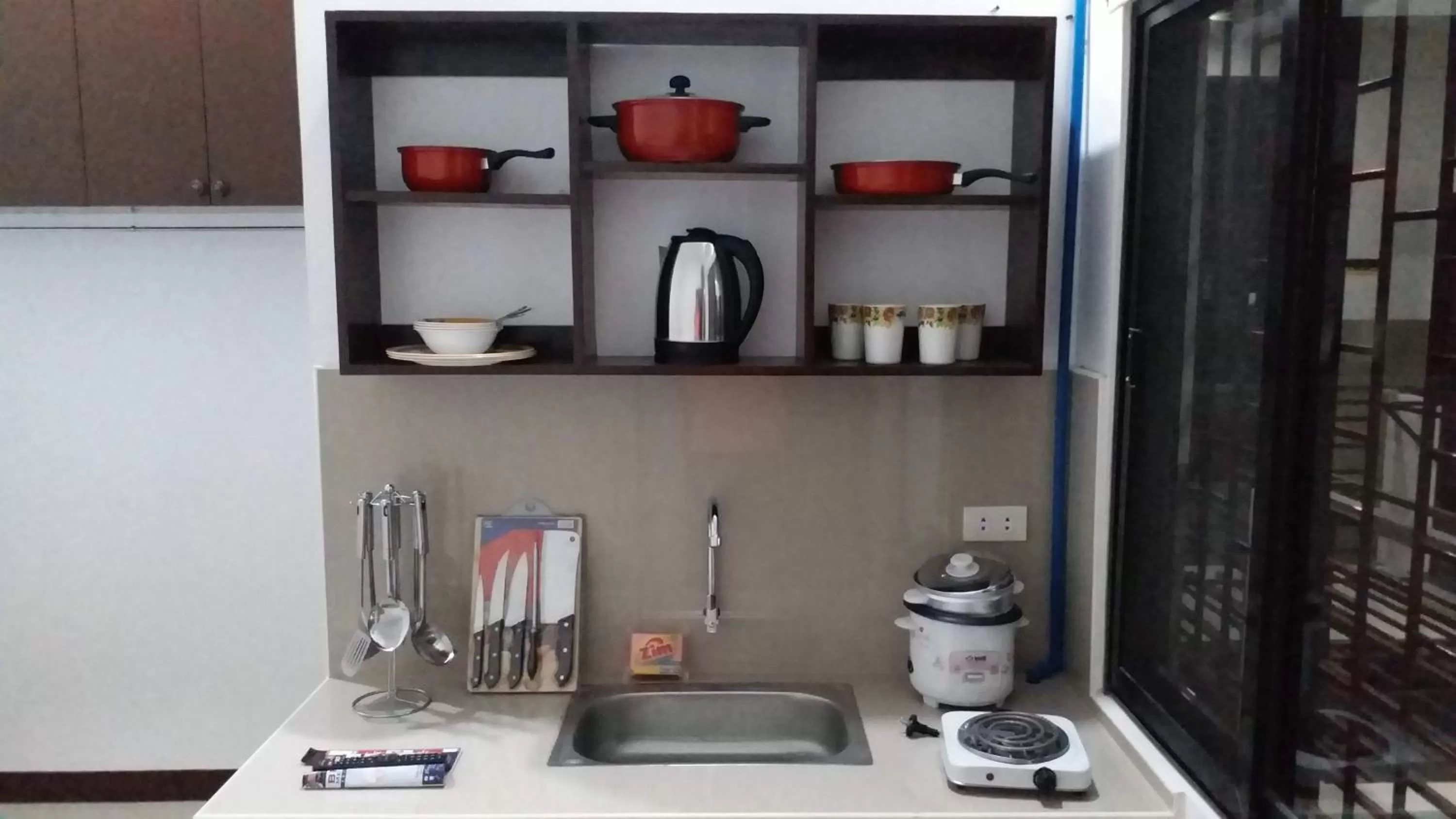 Clark-Pad Inn, Angeles City