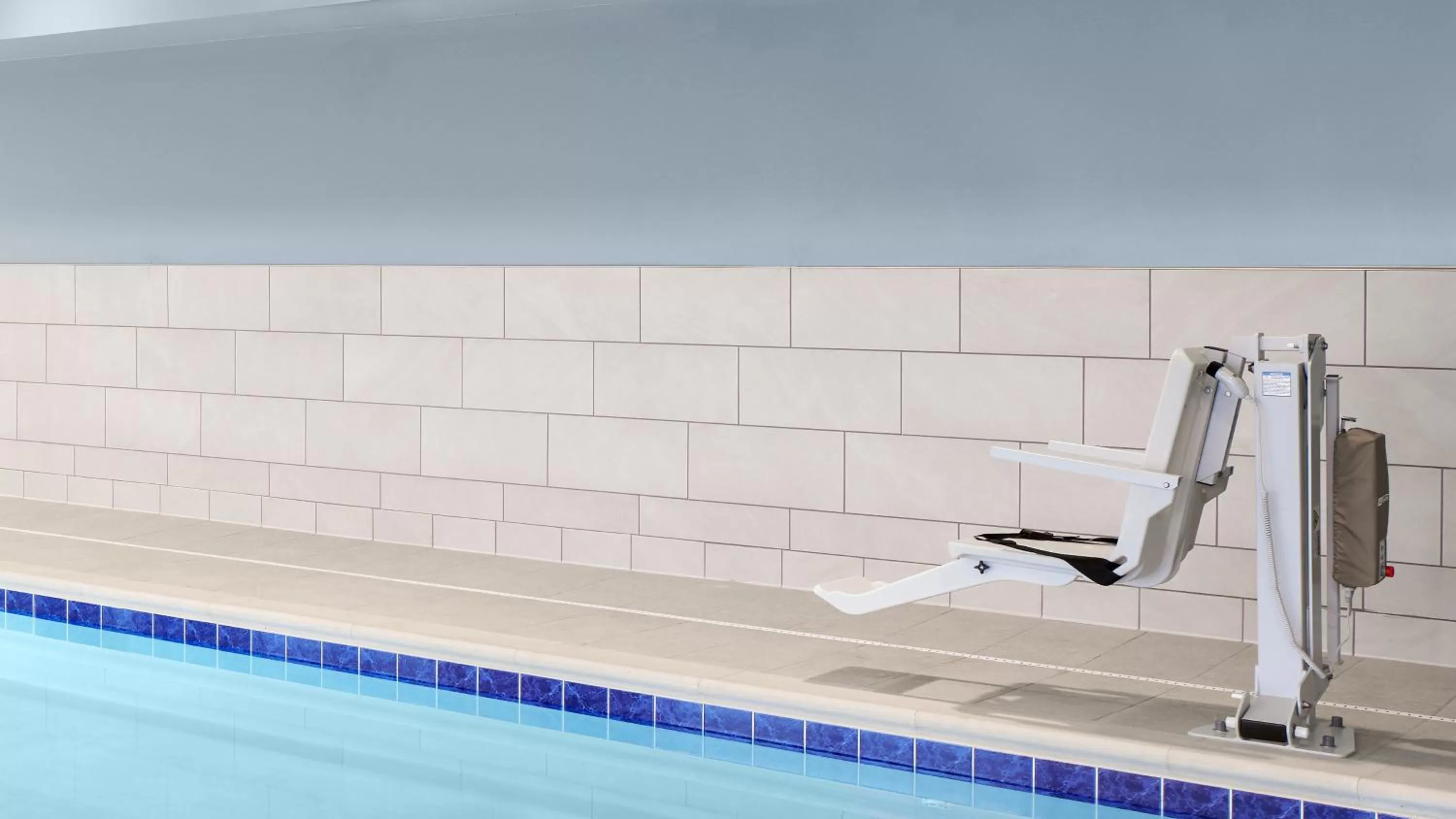 Swimming pool in Holiday Inn Express & Suites - Elkhorn - Lake Geneva Area by IHG